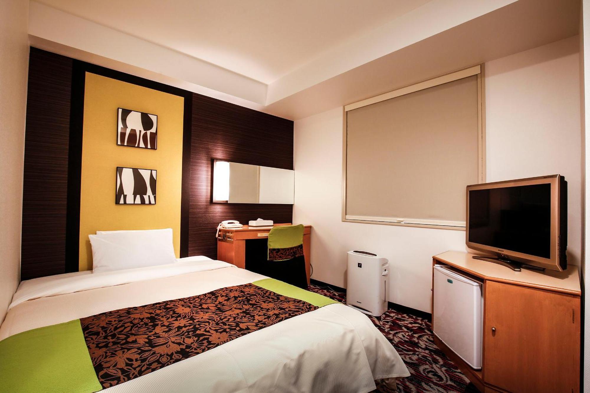 Chambre Simple Moyenne - Non-Fumeurs