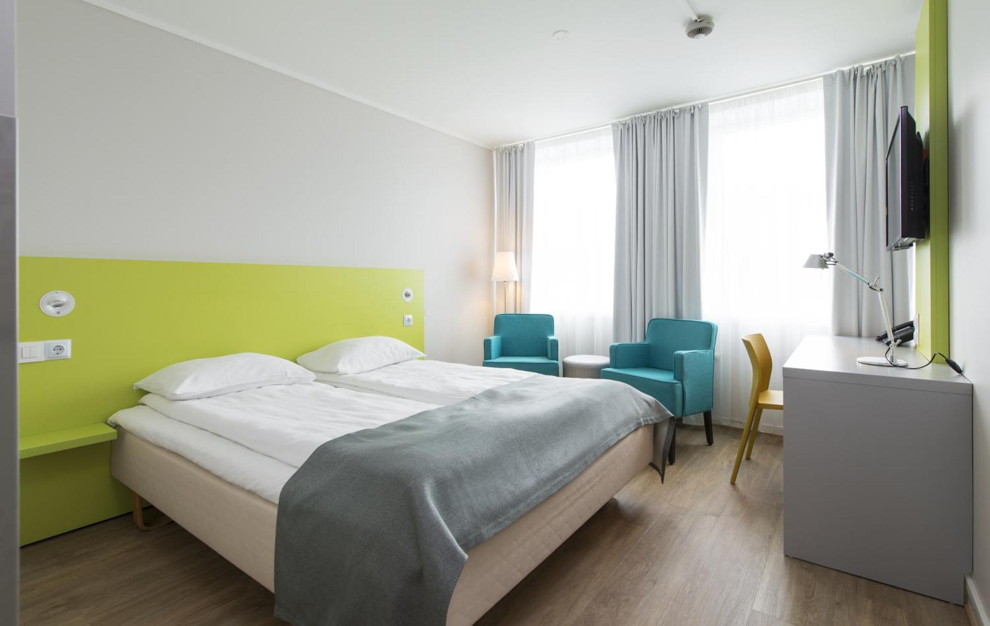 Standard Double Room double bed 160 cm