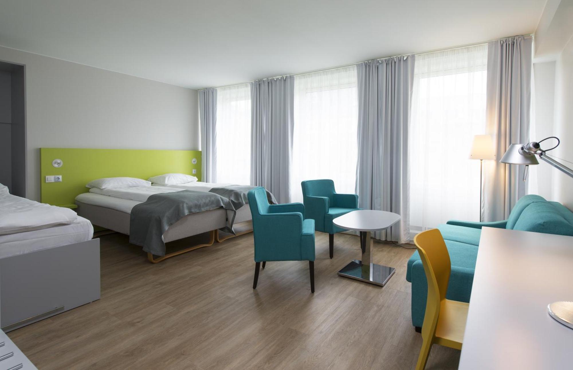 Family Room double bed or 2 single beds extrabeds sofa or wallbed