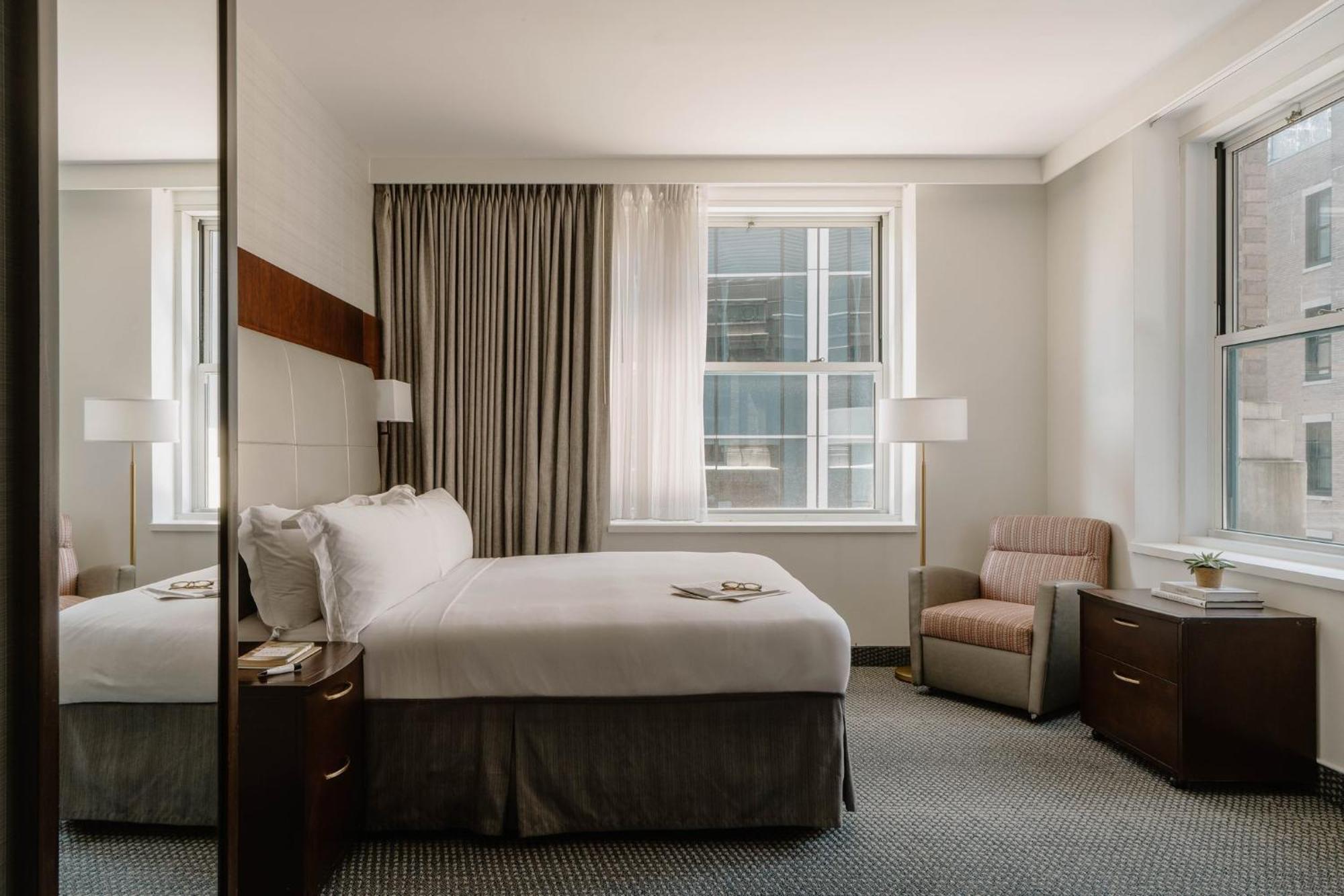 Superior Queen Room