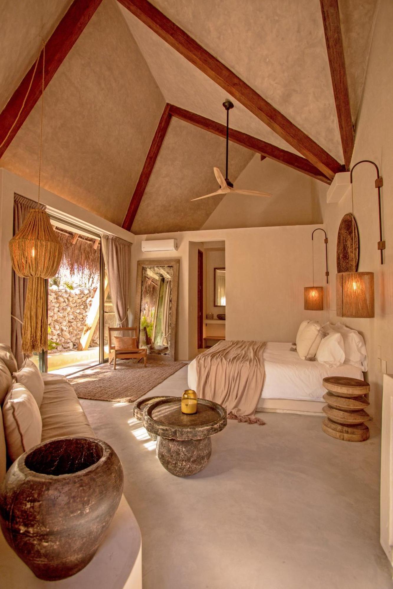 Deluxe Moon Suite