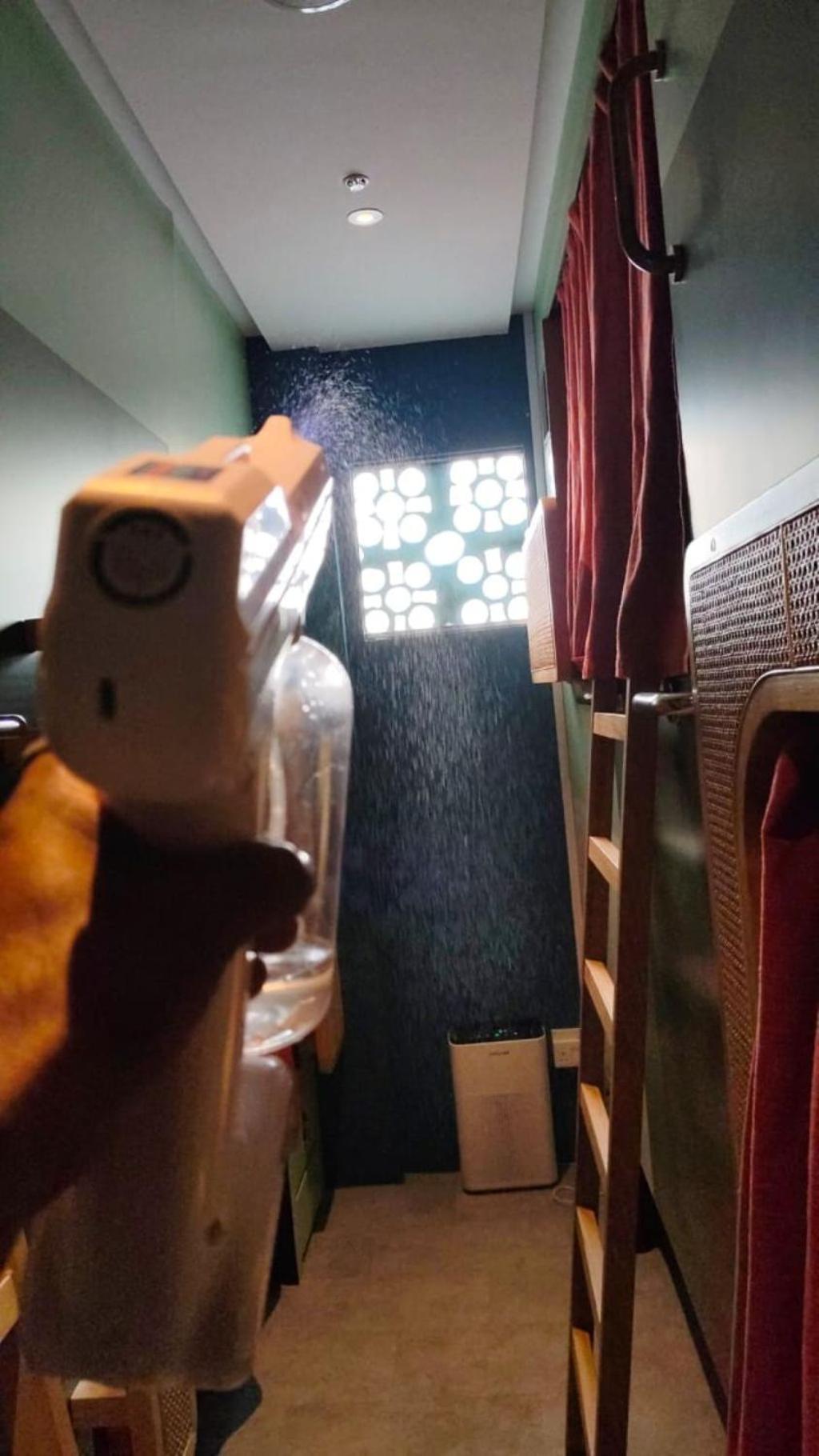 Bunk Bed Mixed Dormitory Room