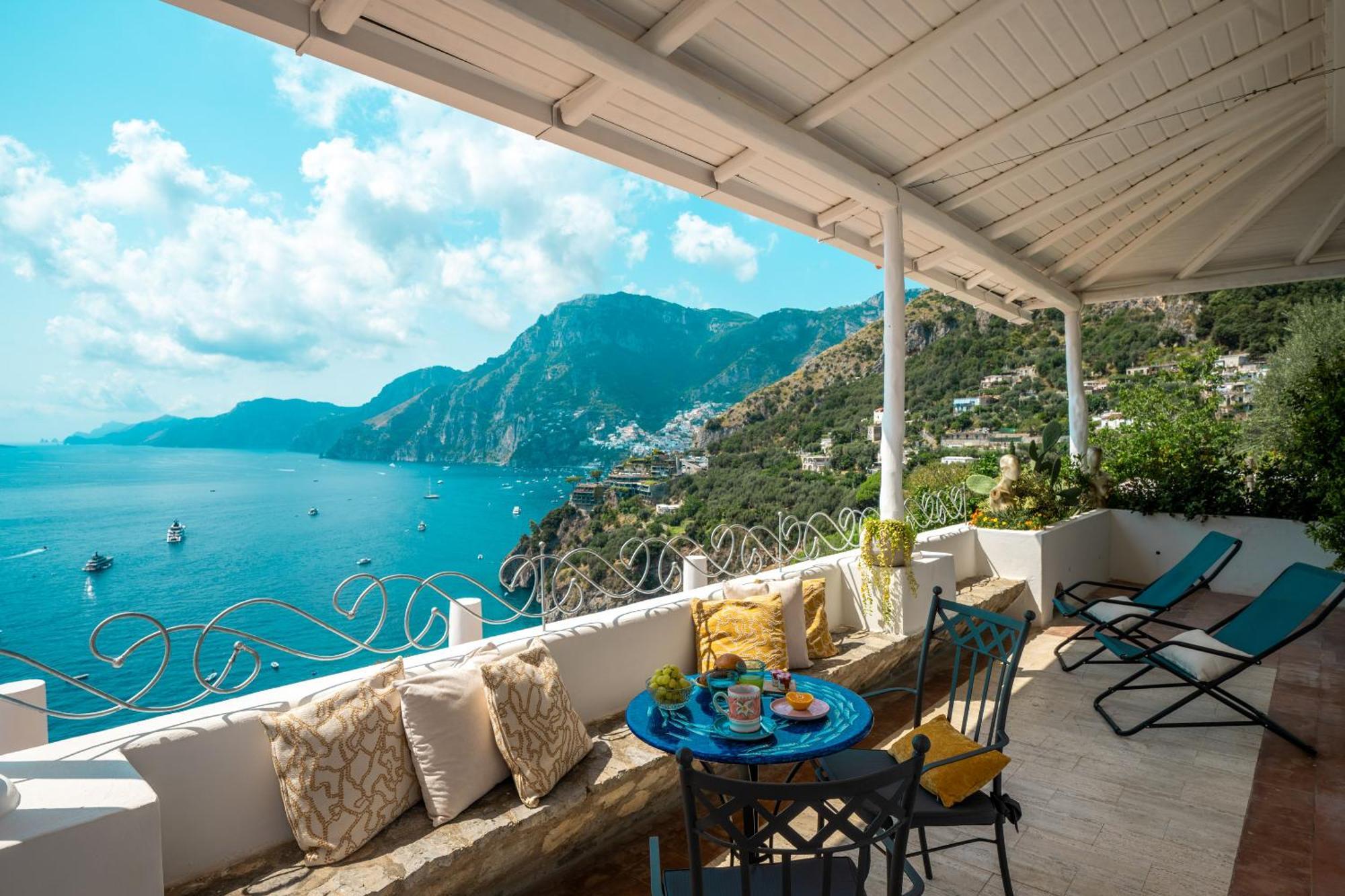 Superior Suite with Sea View,1708601541:JPEG
