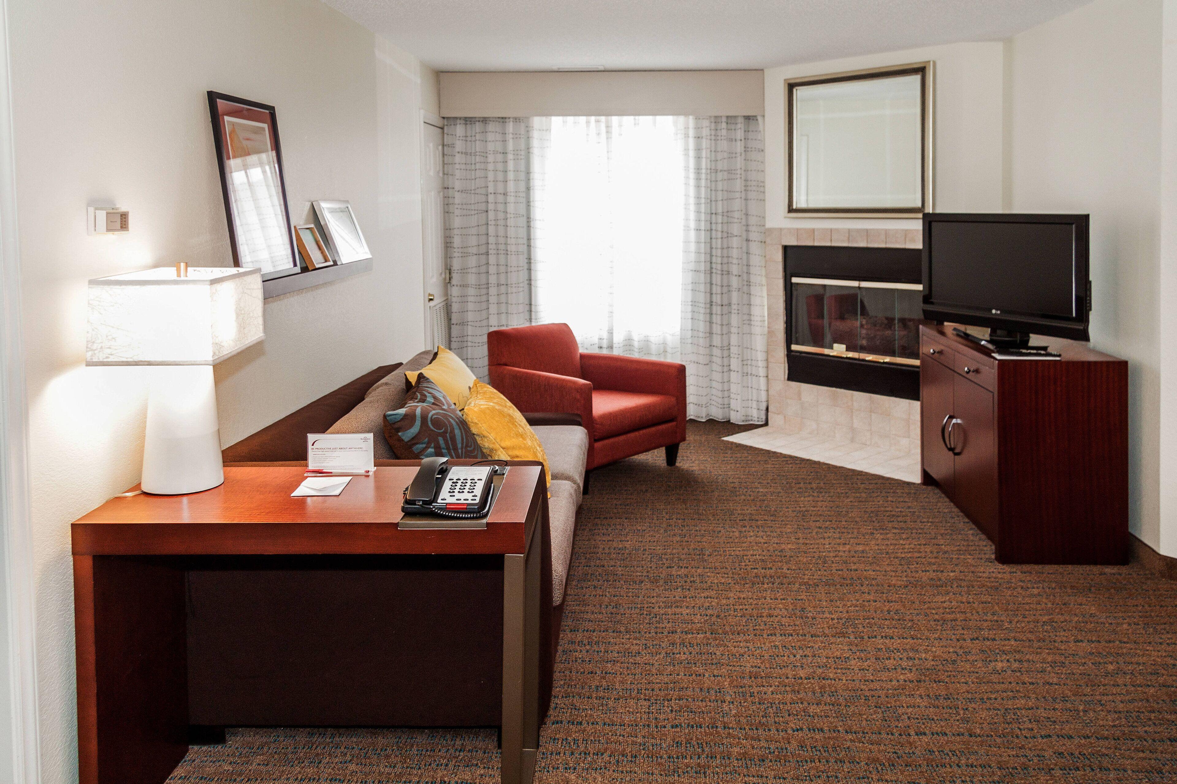 Two-Bedroom Queen Suite Sofa Bed