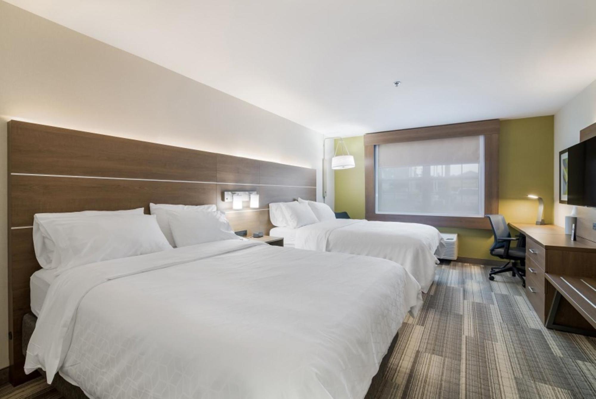 Standard Room Two Queen Beds