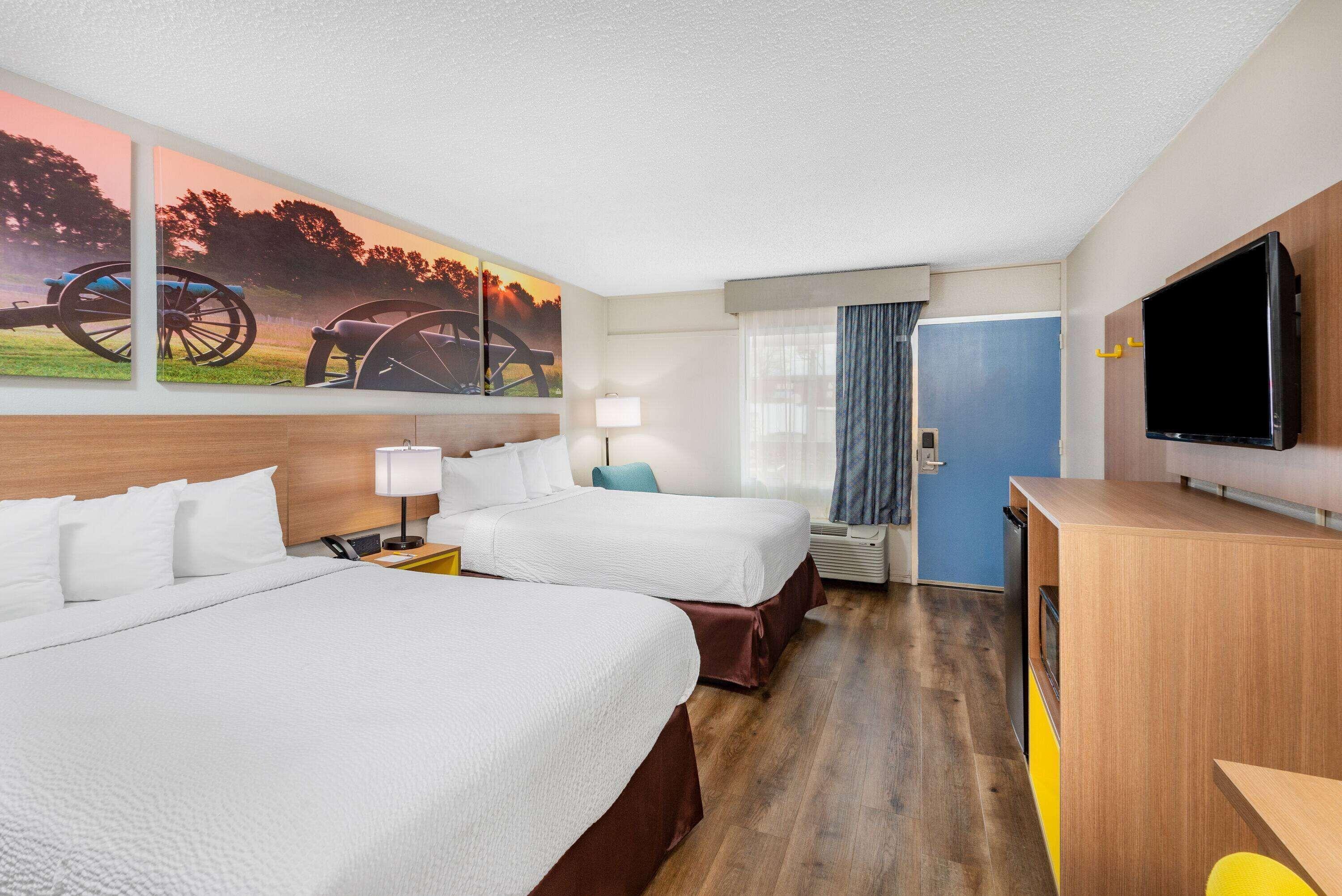 2 Double Beds Non Smoking