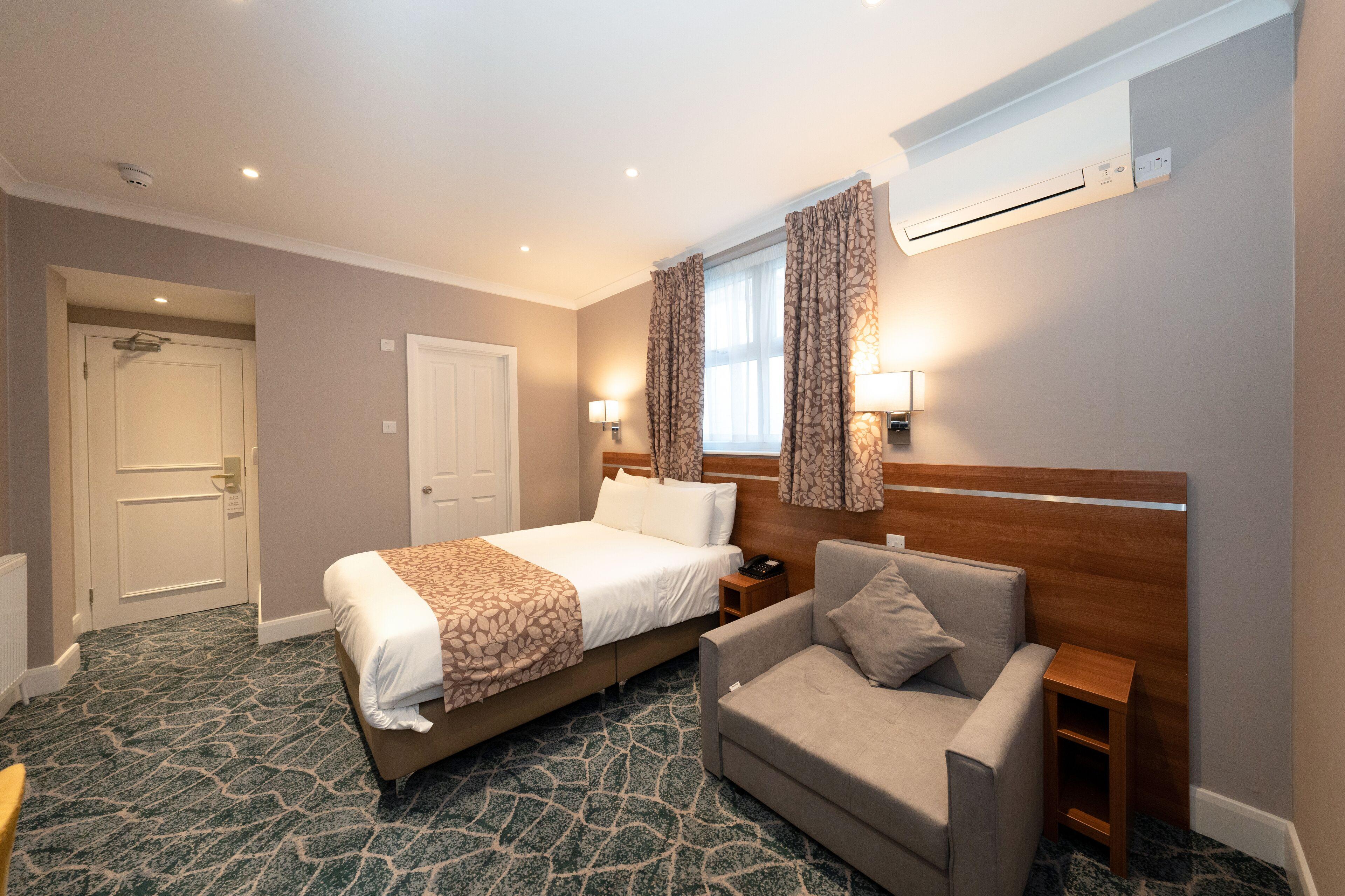 Hyde Park Club Room
