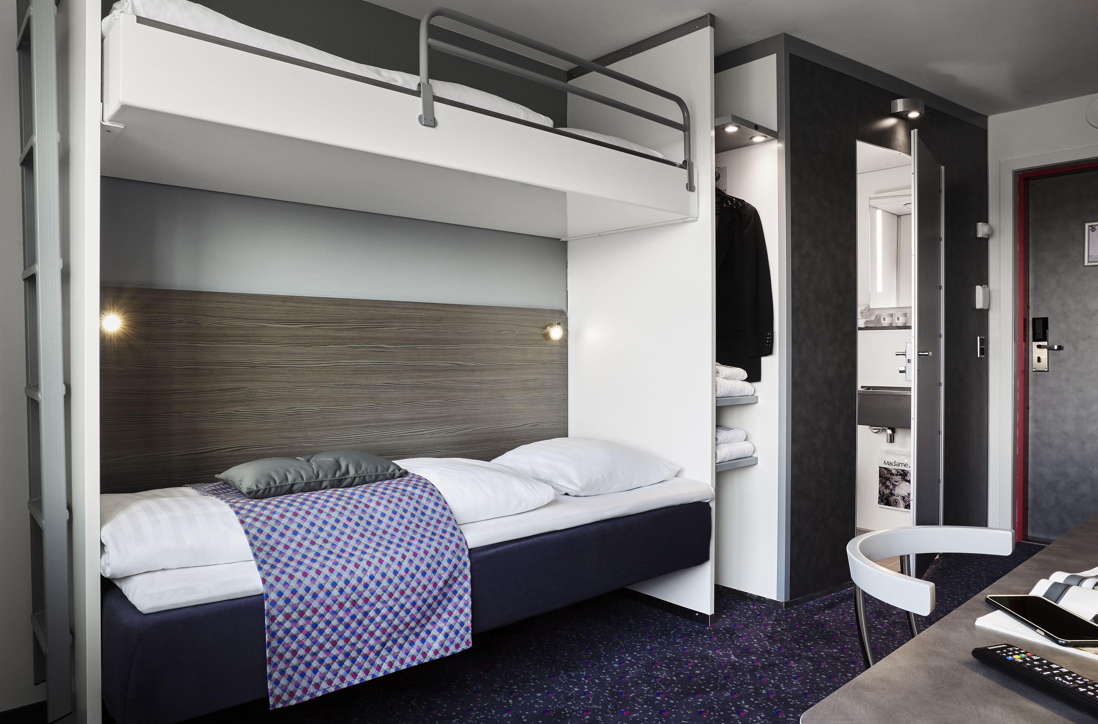 Standard Room Bunk Beds,320320933:JPEG