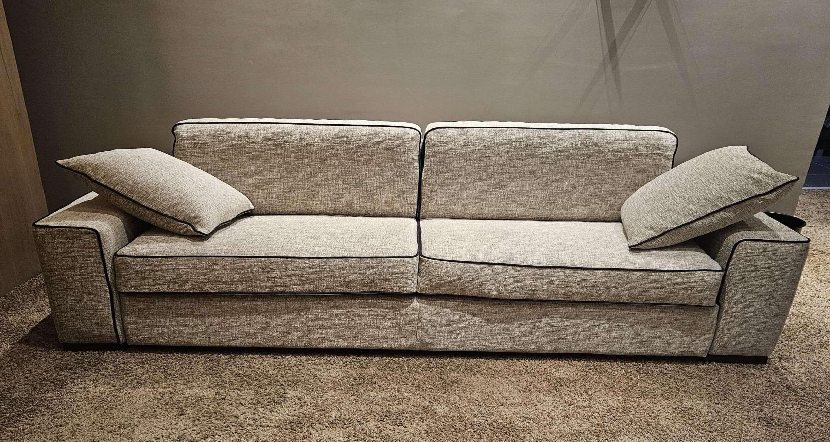 Family King Room Sofa Bed Separate Building