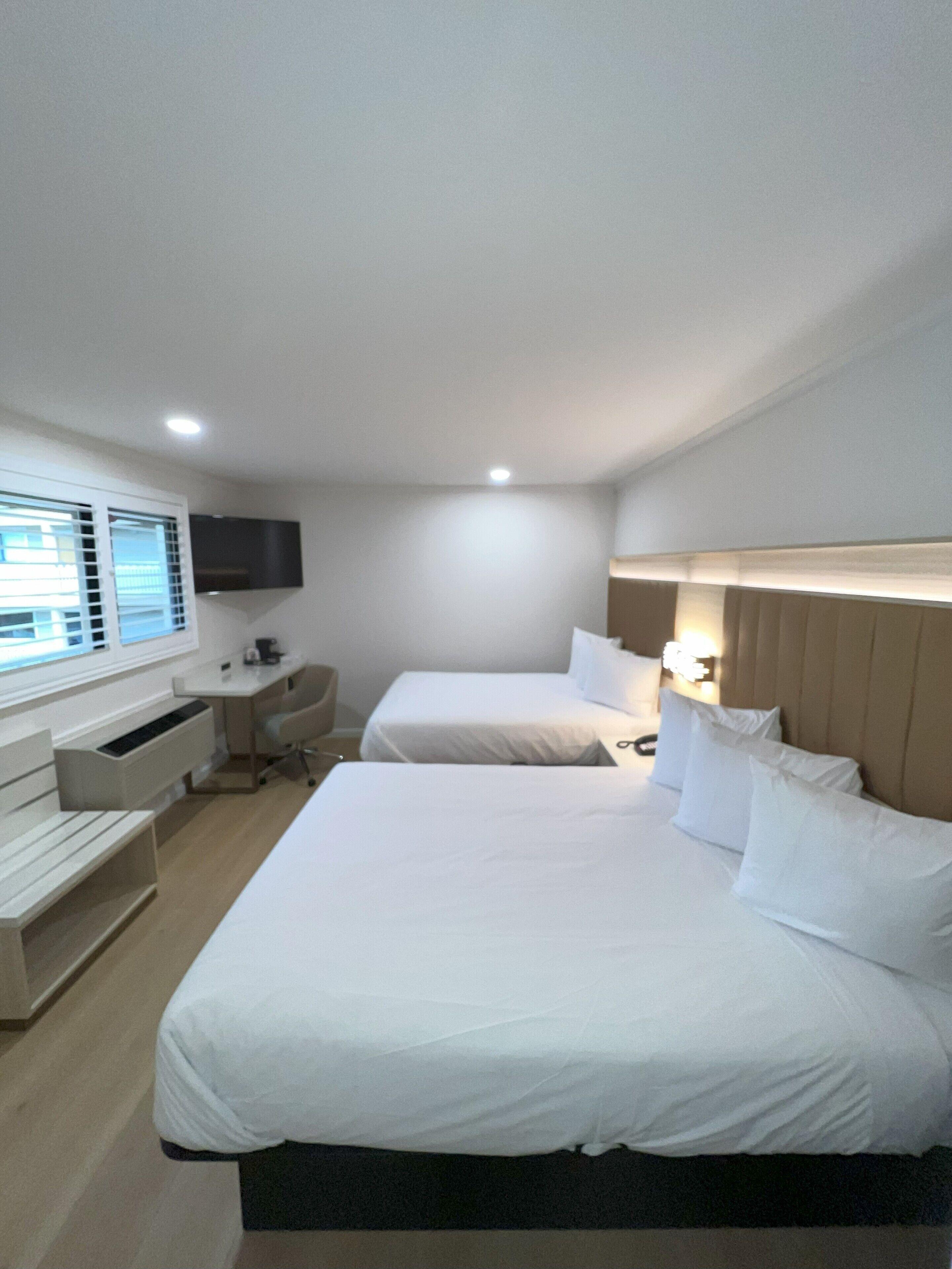Queen Room Two Queen Beds Non-Smoking
