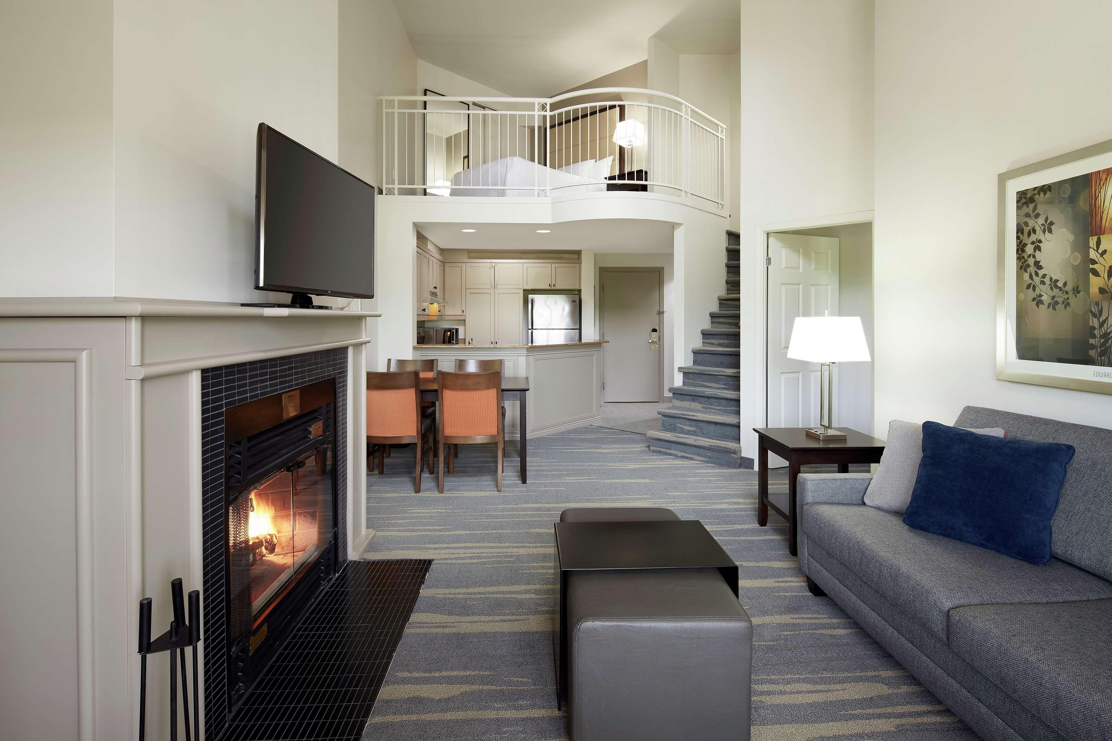 One-Bedroom Suite Loft kitchenette & Fireplace
