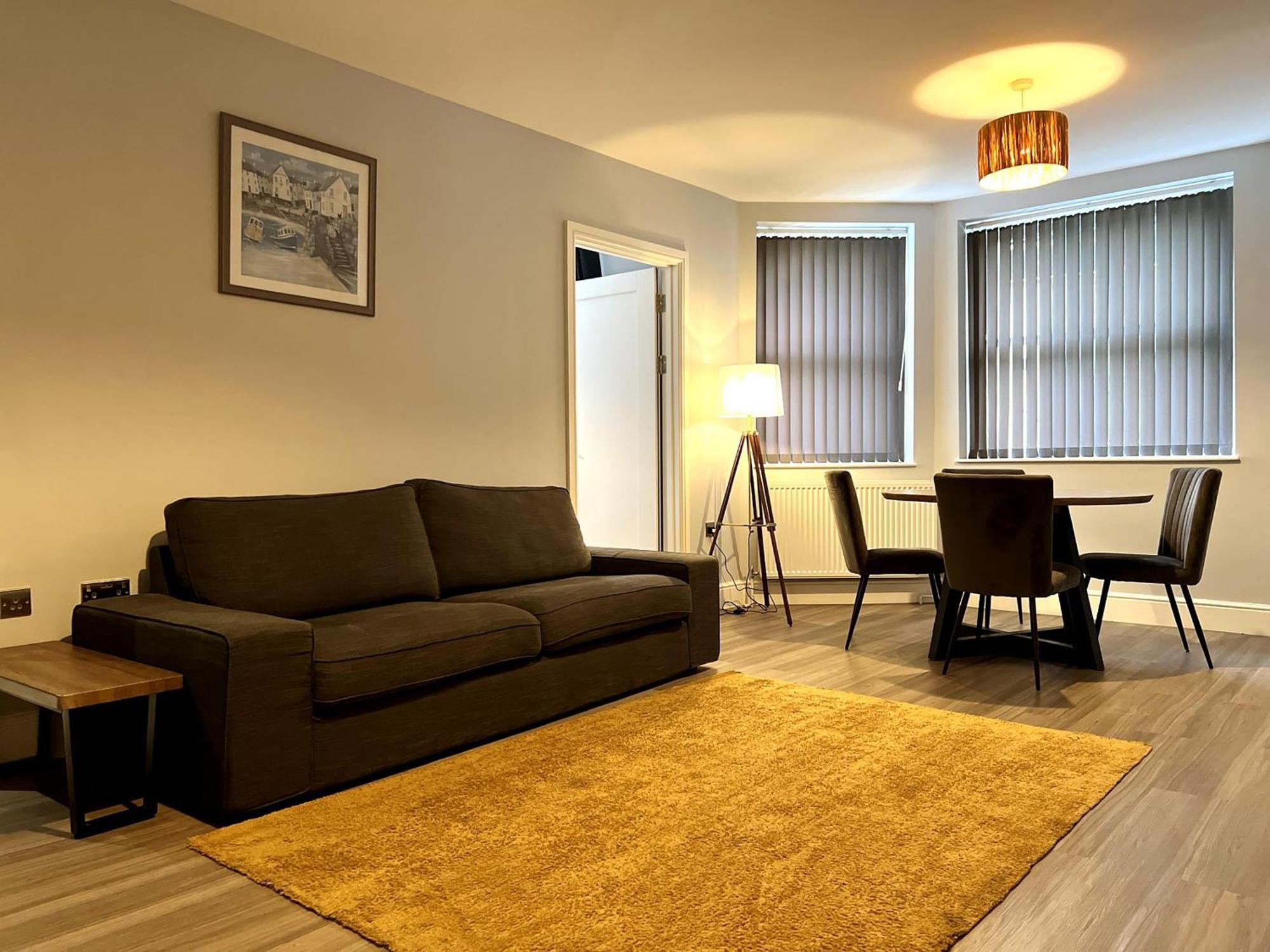 Two-Bedroom Apartment,1710580585:JPEG