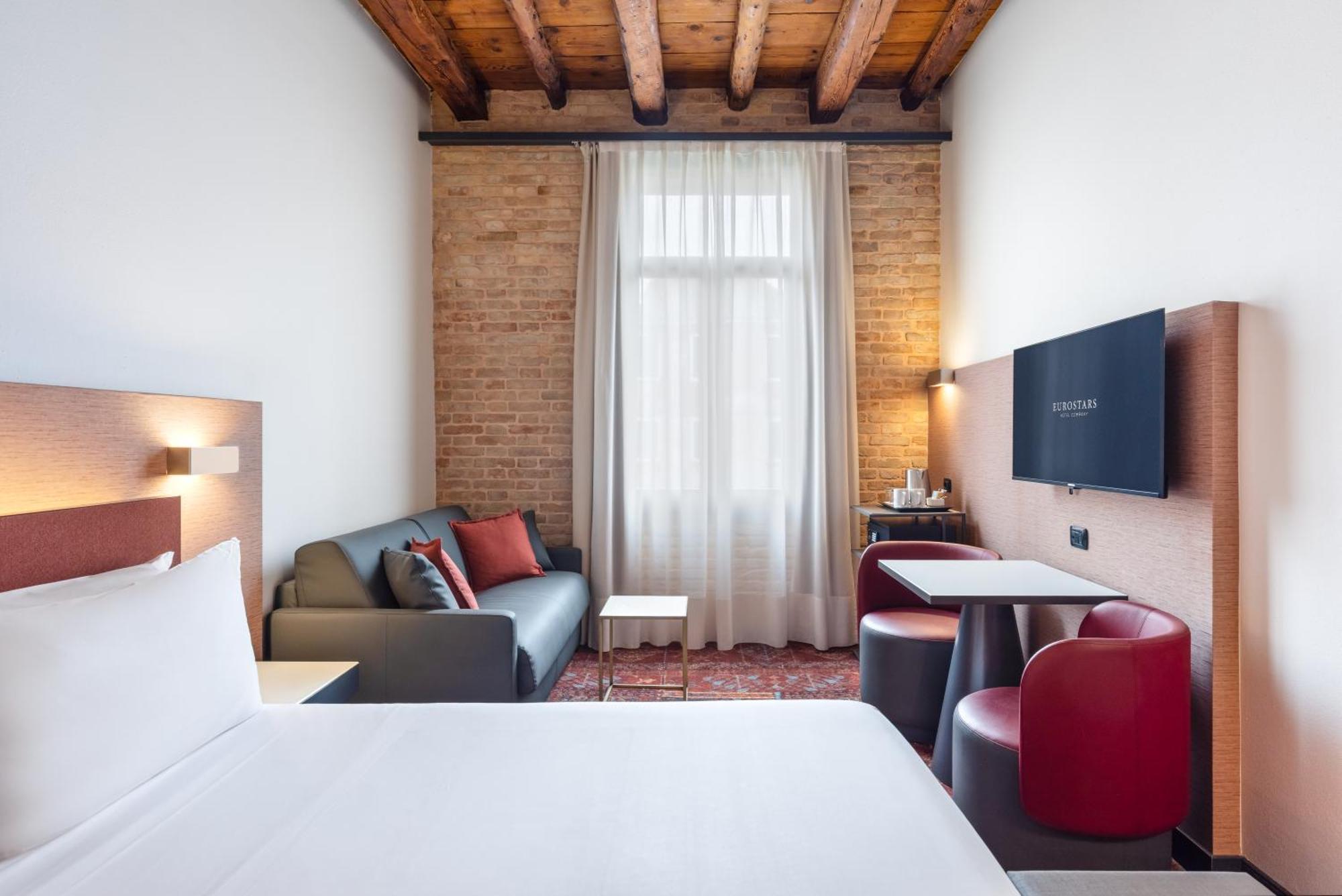 Double Room Sofa Bed