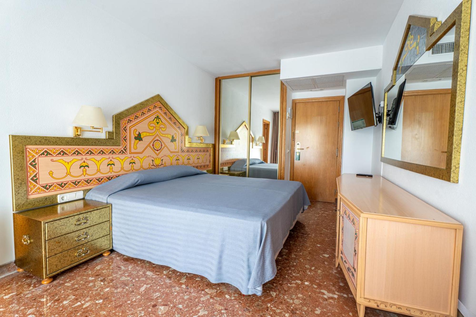 Standard Room with terrace,1710587117:JPEG