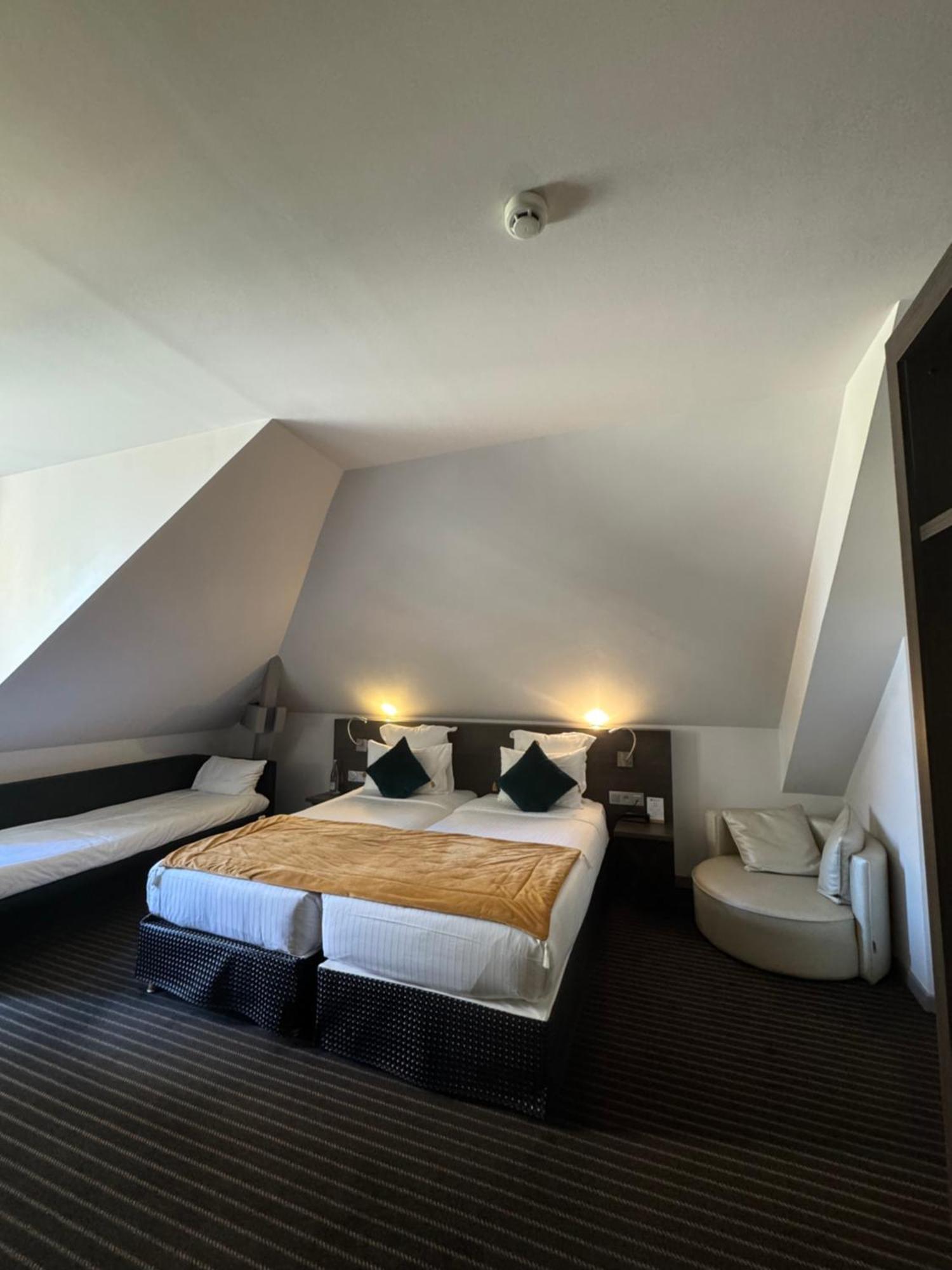 Superior Doppelzimmer mit 2 Einzelbetten - Nichtraucher
