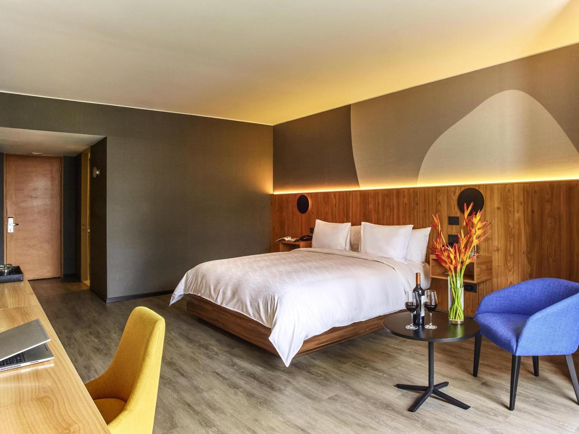 Quarto Superior com Cama King-size