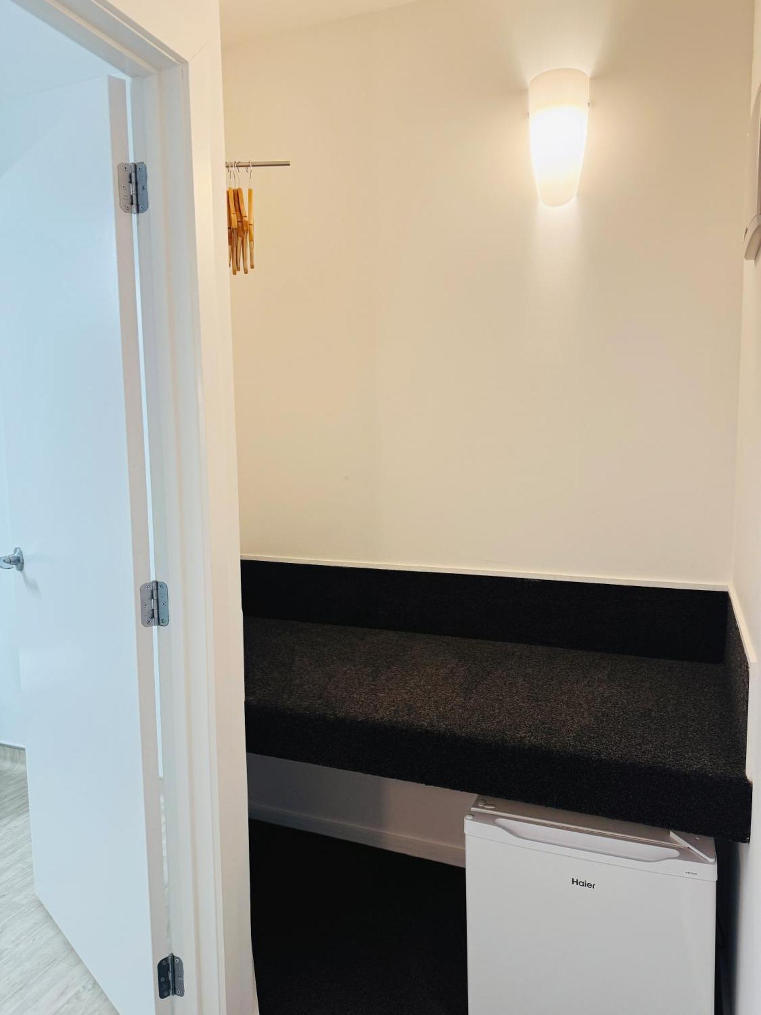Luxury King Suite