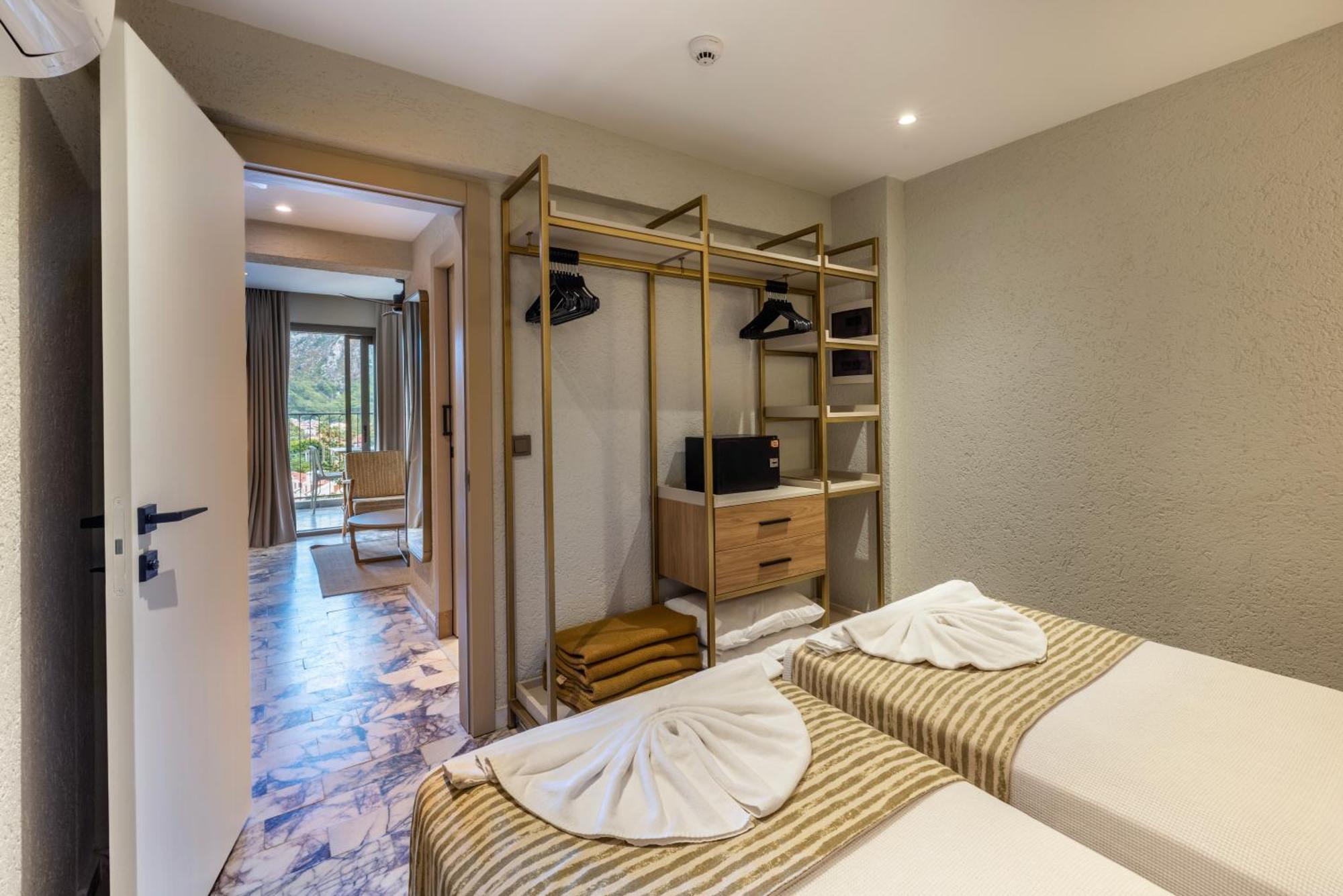One-Bedroom Superior Apartment