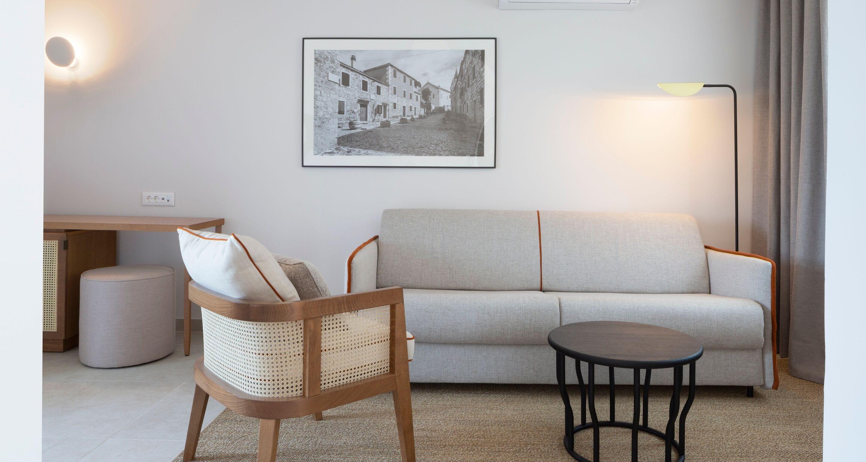 Family Room Annex Building