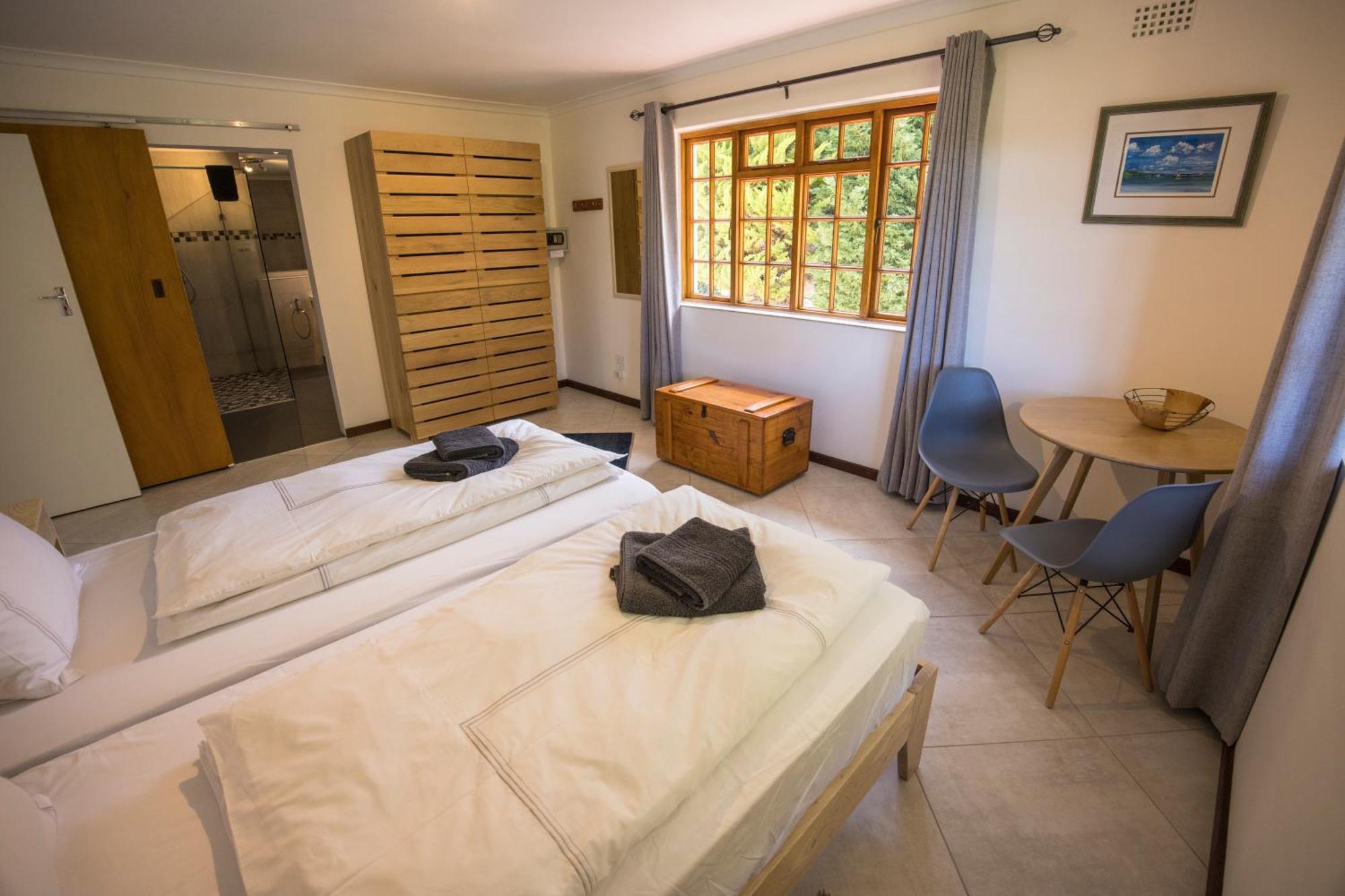 Double Room Mountain View