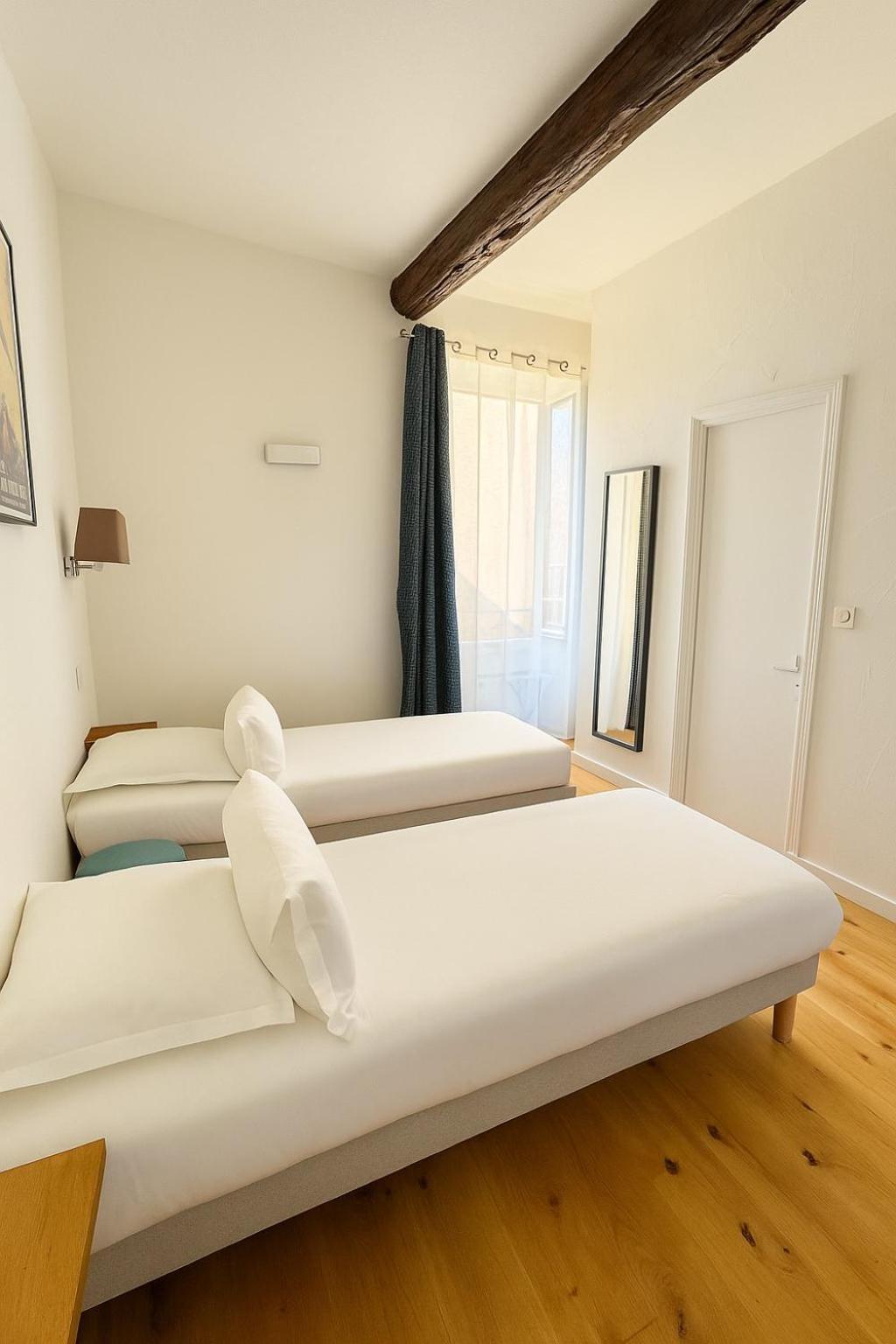 Comfort Twin Room