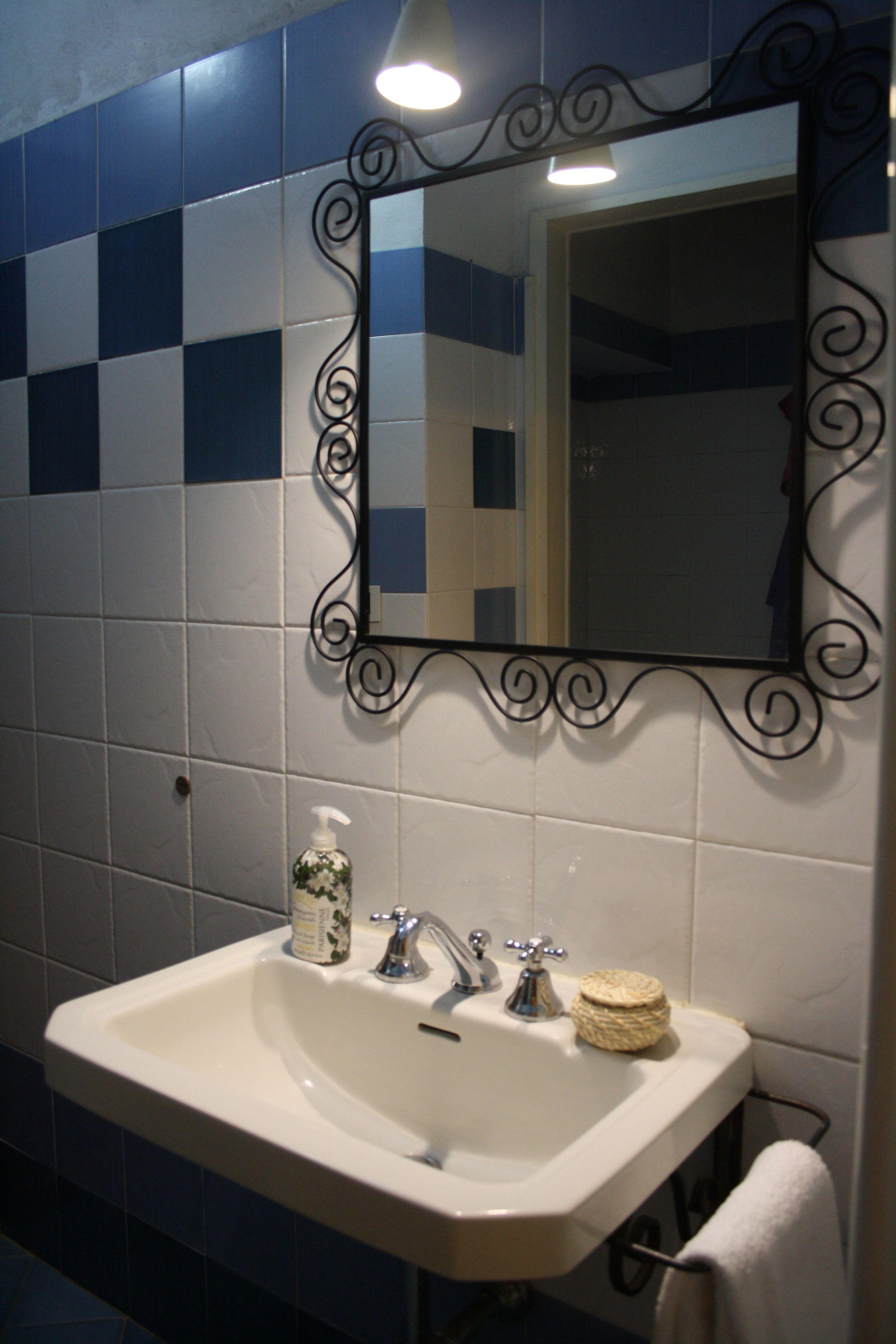 Double or Twin Room Bathroom
