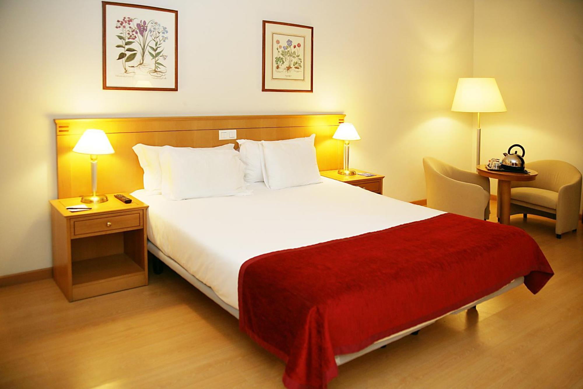Quarto Premium com Cama de Casal - Não Fumantes