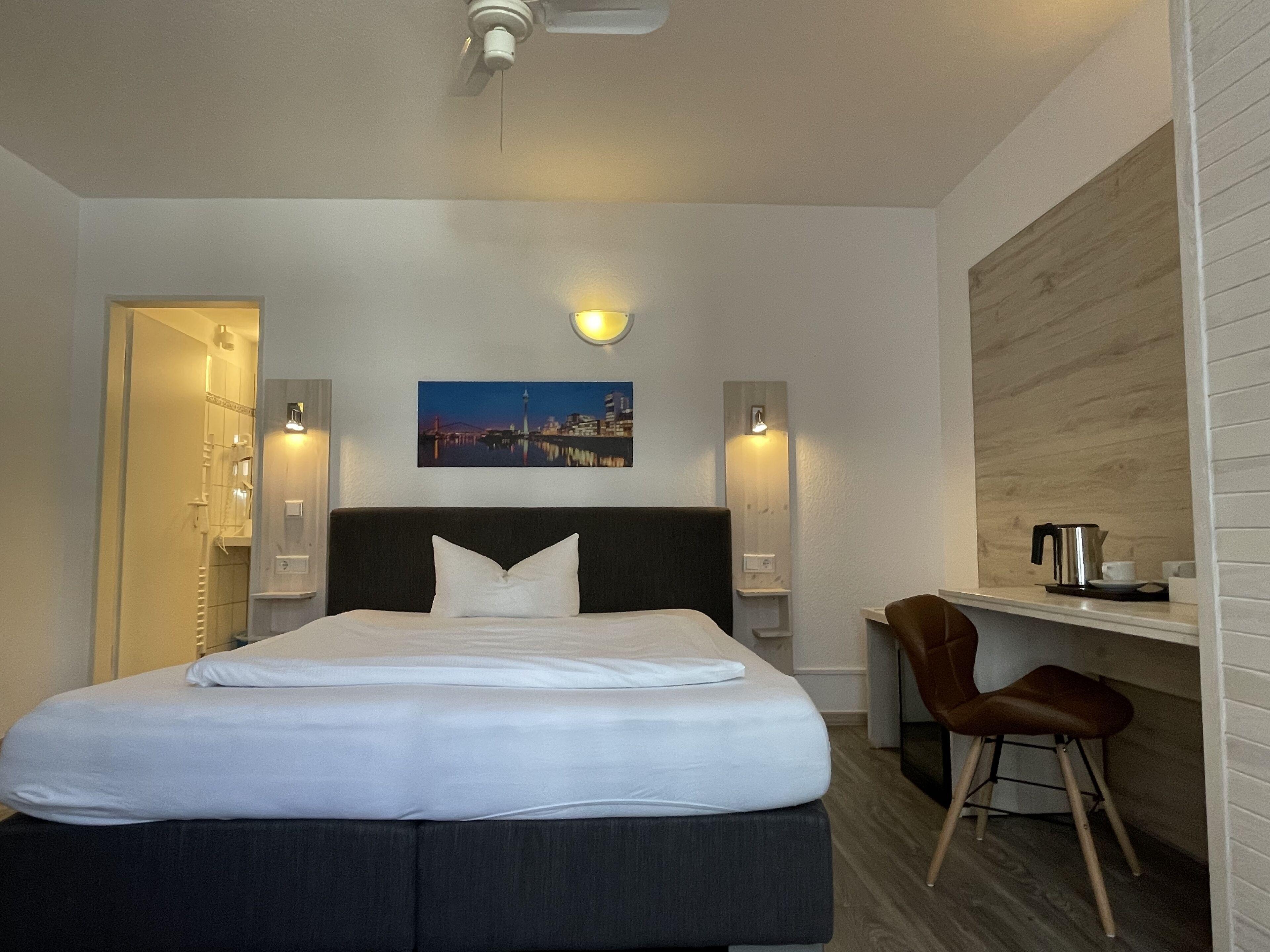 Single Room,1715044991:JPEG
