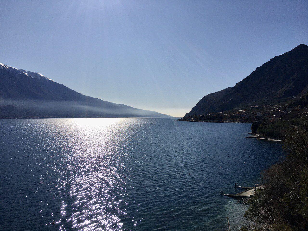 Quarto Triplo com Vista Lago
