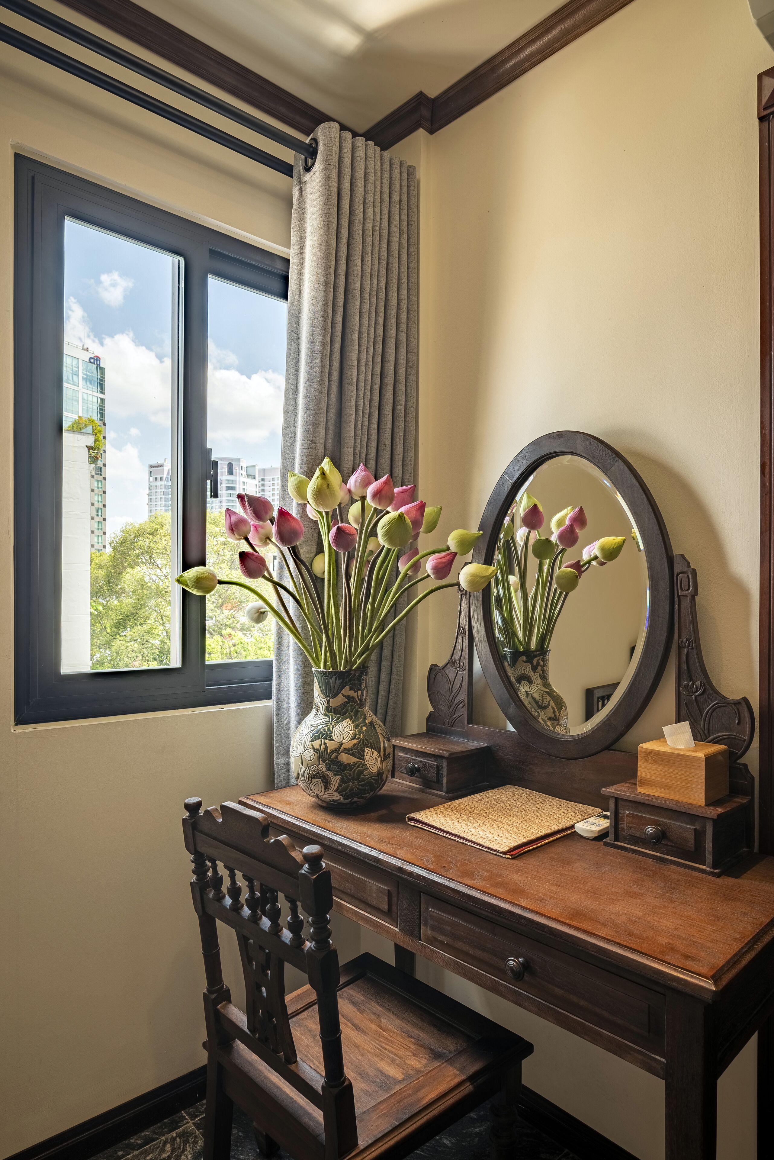 Deluxe Double Room Afternoon Tea