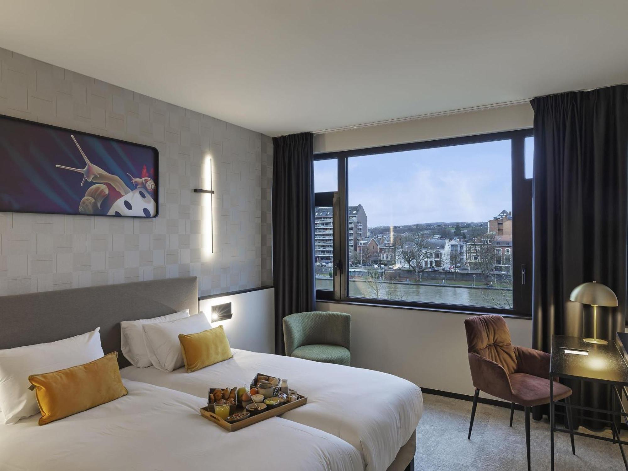 Classic Twin Room River View