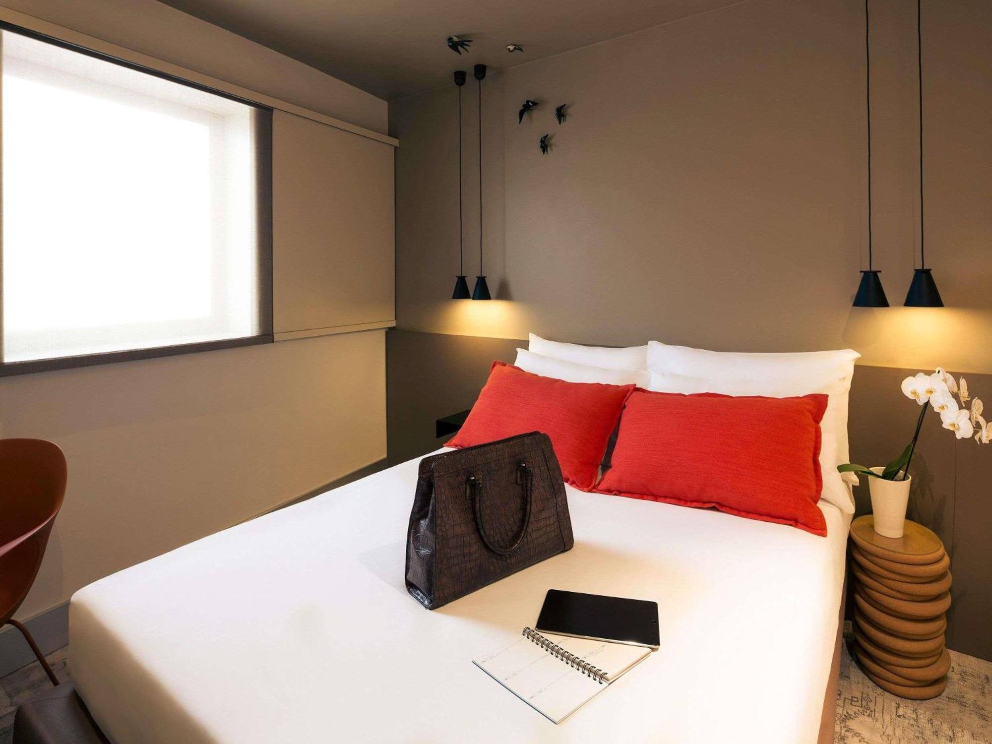 Standard Double Room,1729980305:JPEG