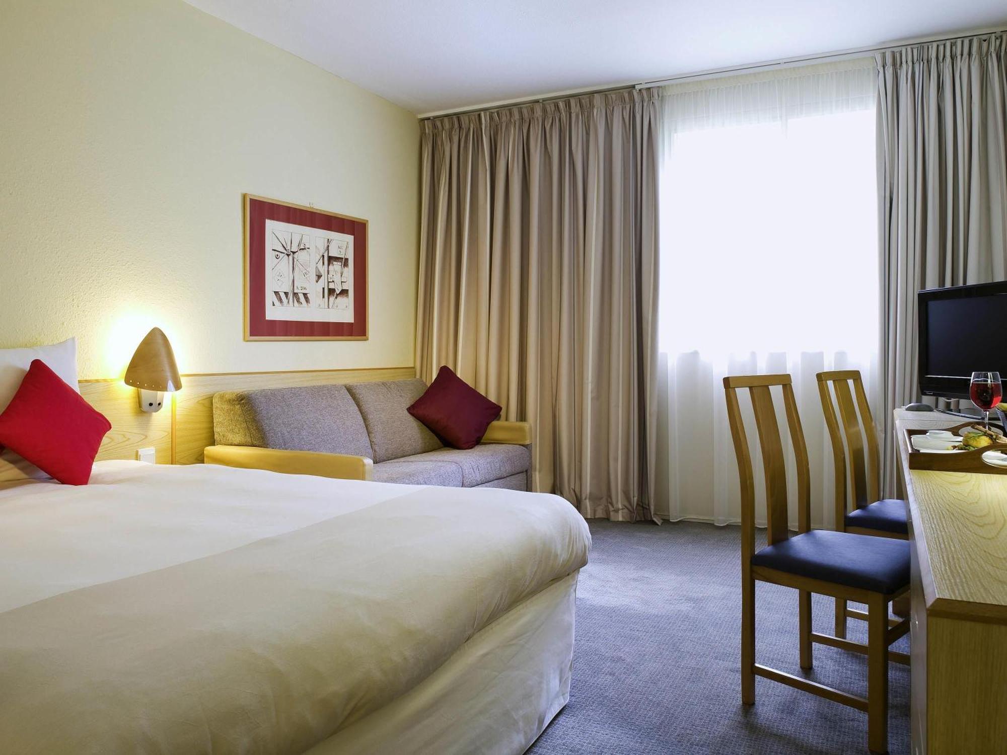 Superior Zimmer mit Queensize-Bett und Sofa
