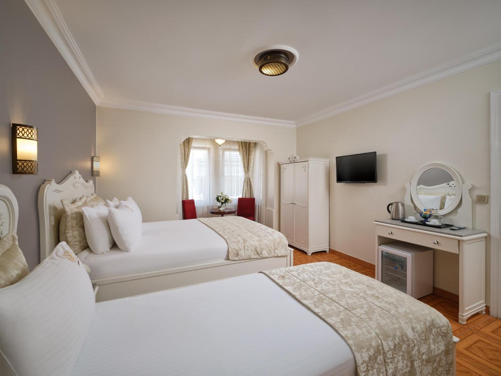 Triple Room City View