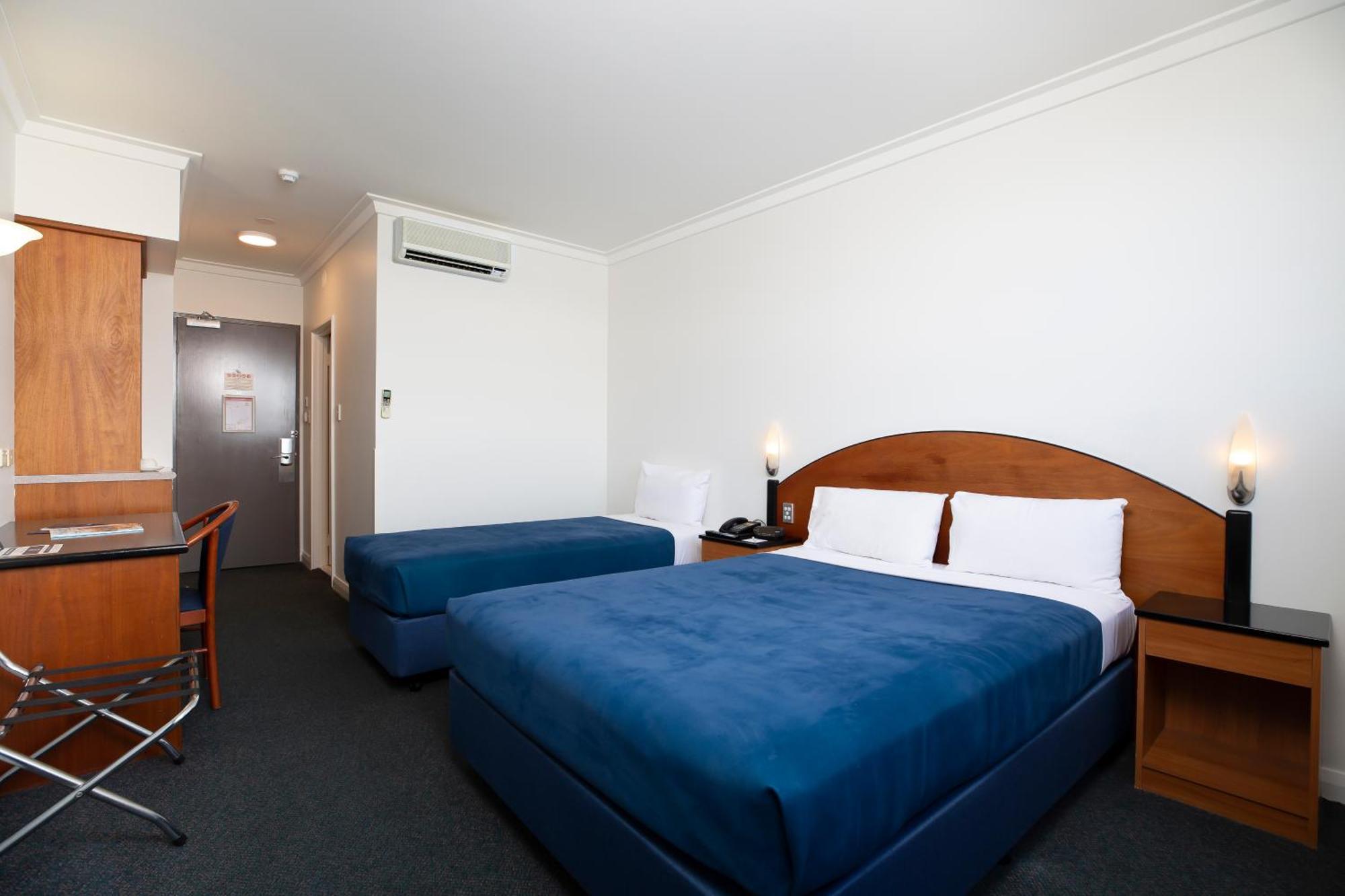 Standard Twin Room,1717021995:JPEG
