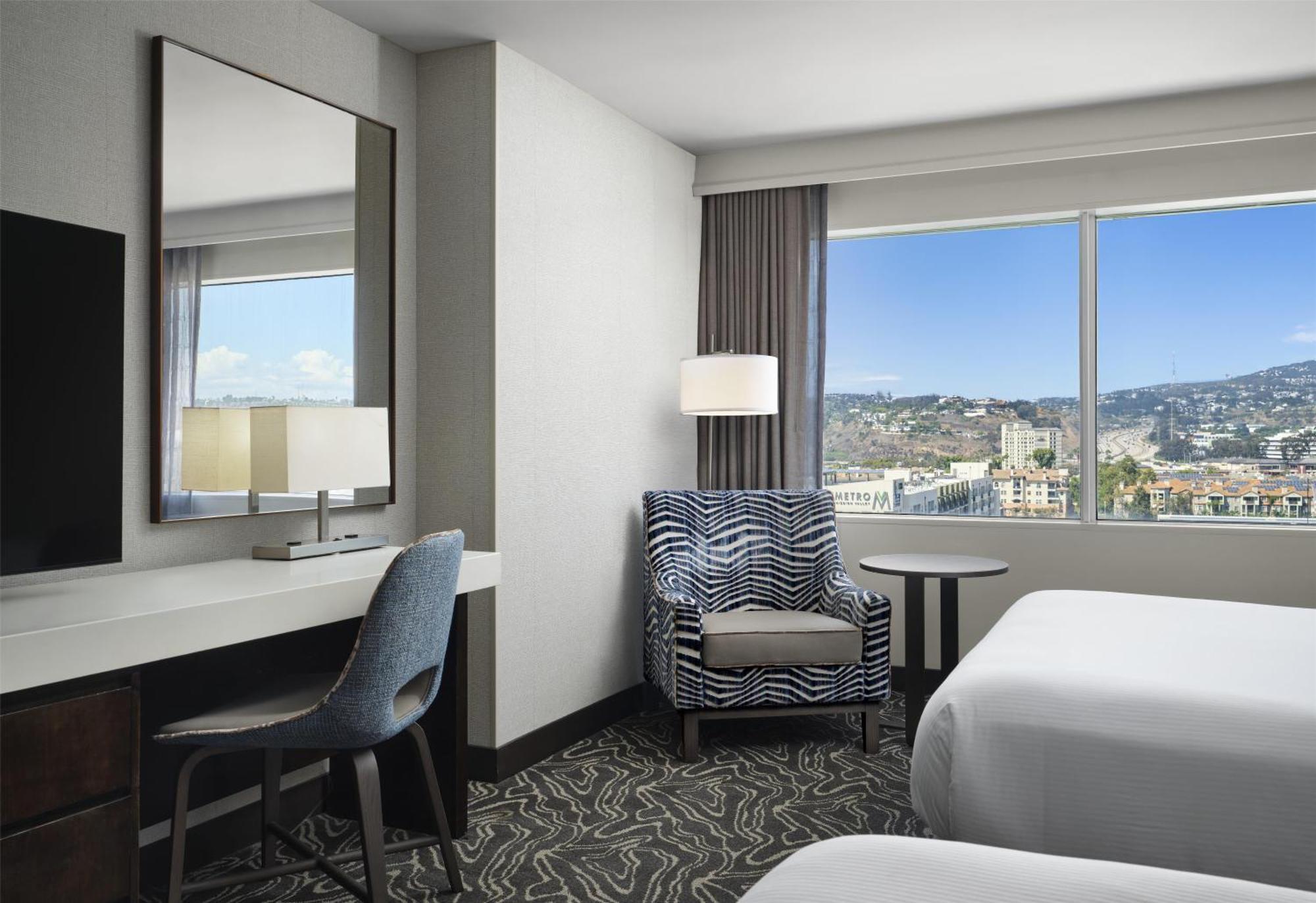 Top Floors 12-14 Queen Room Two Queen Beds