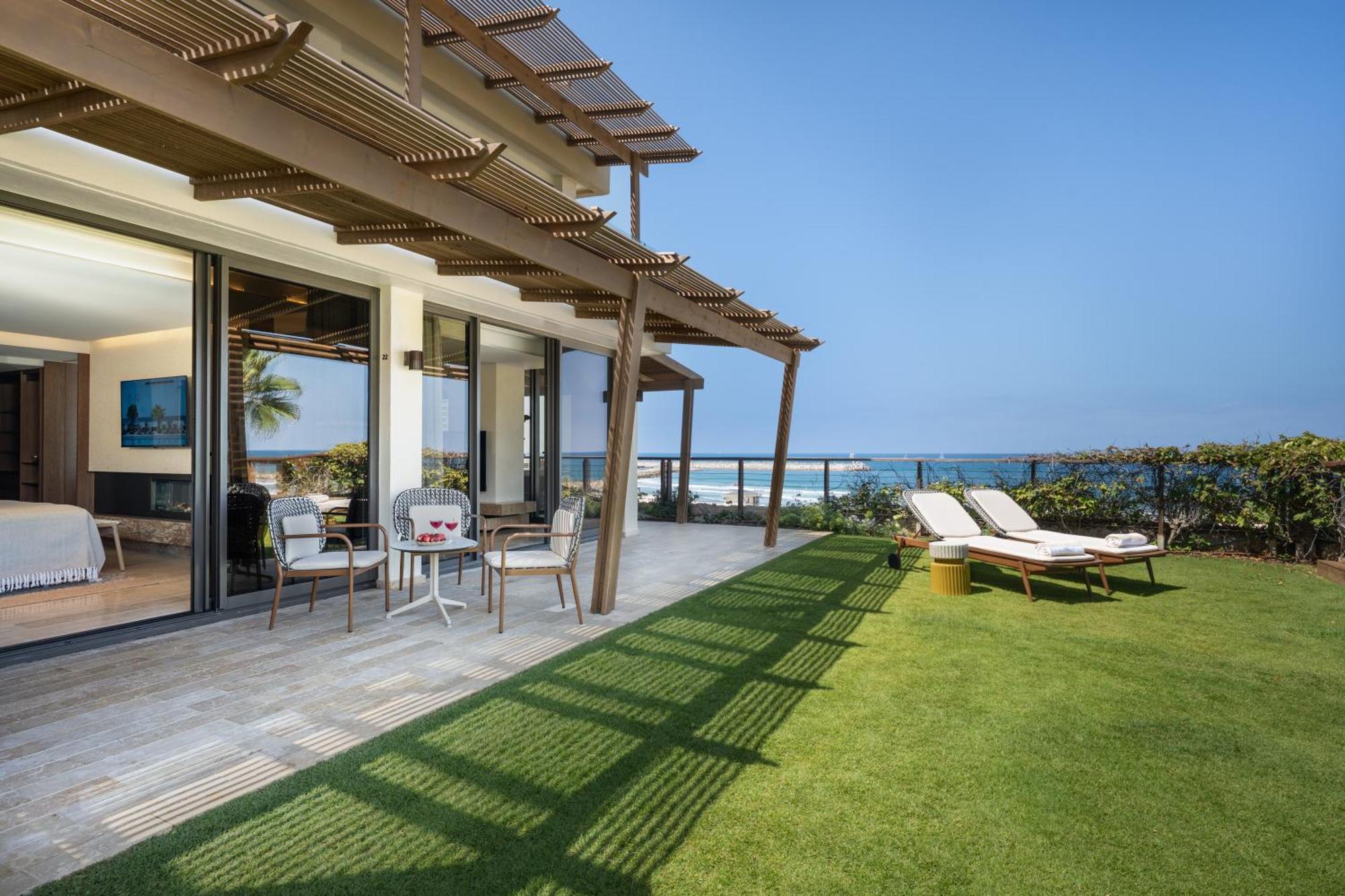 Garden Chalet