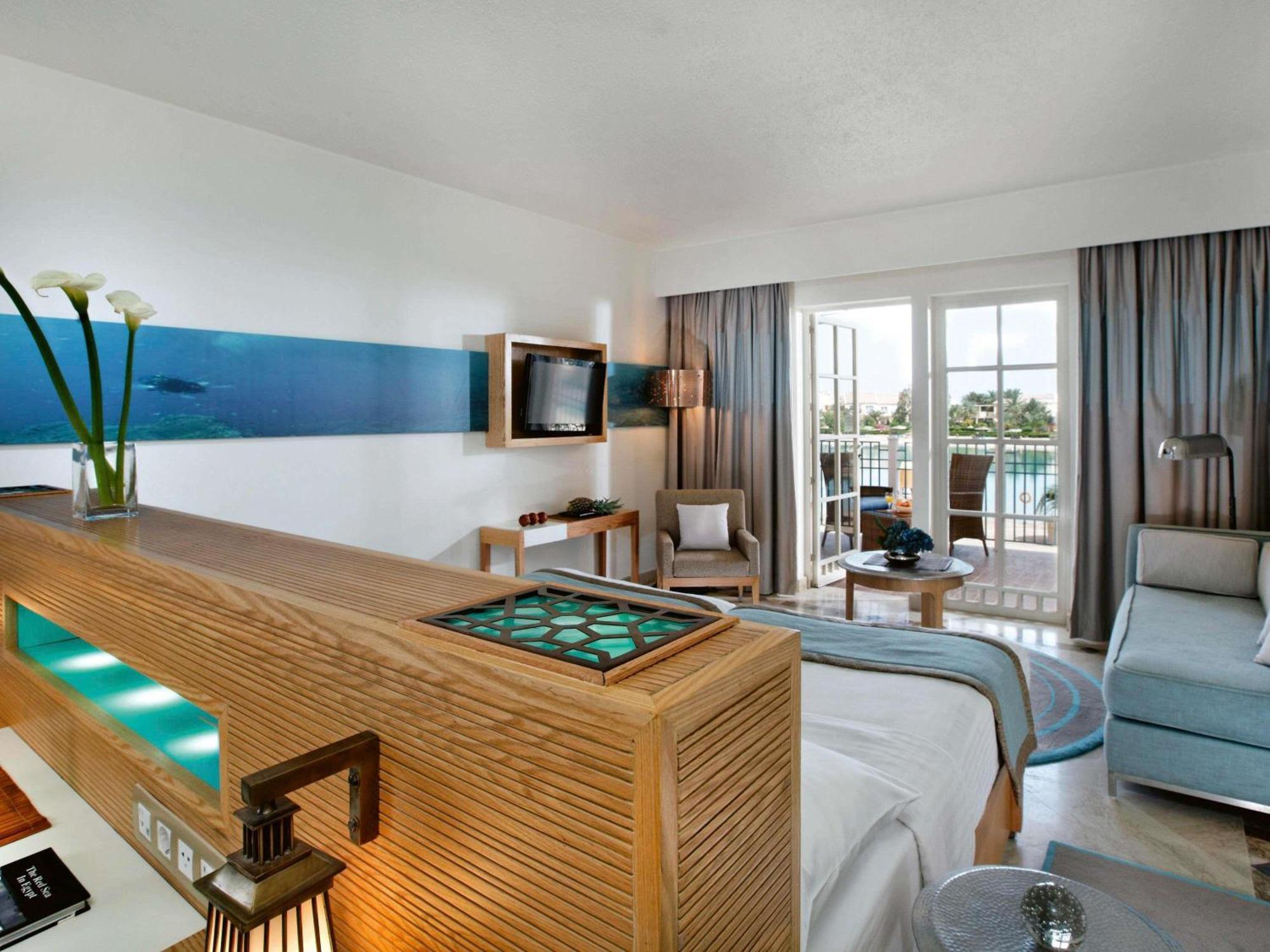Deluxe Twin Lagoon View