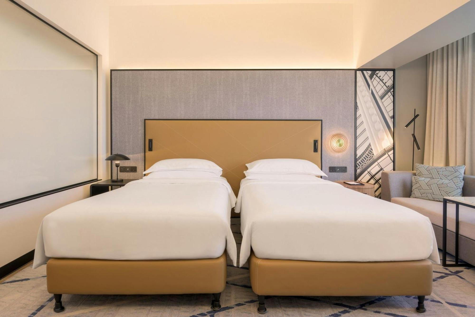 Superior Twin Room, City View,1765330320:JPEG