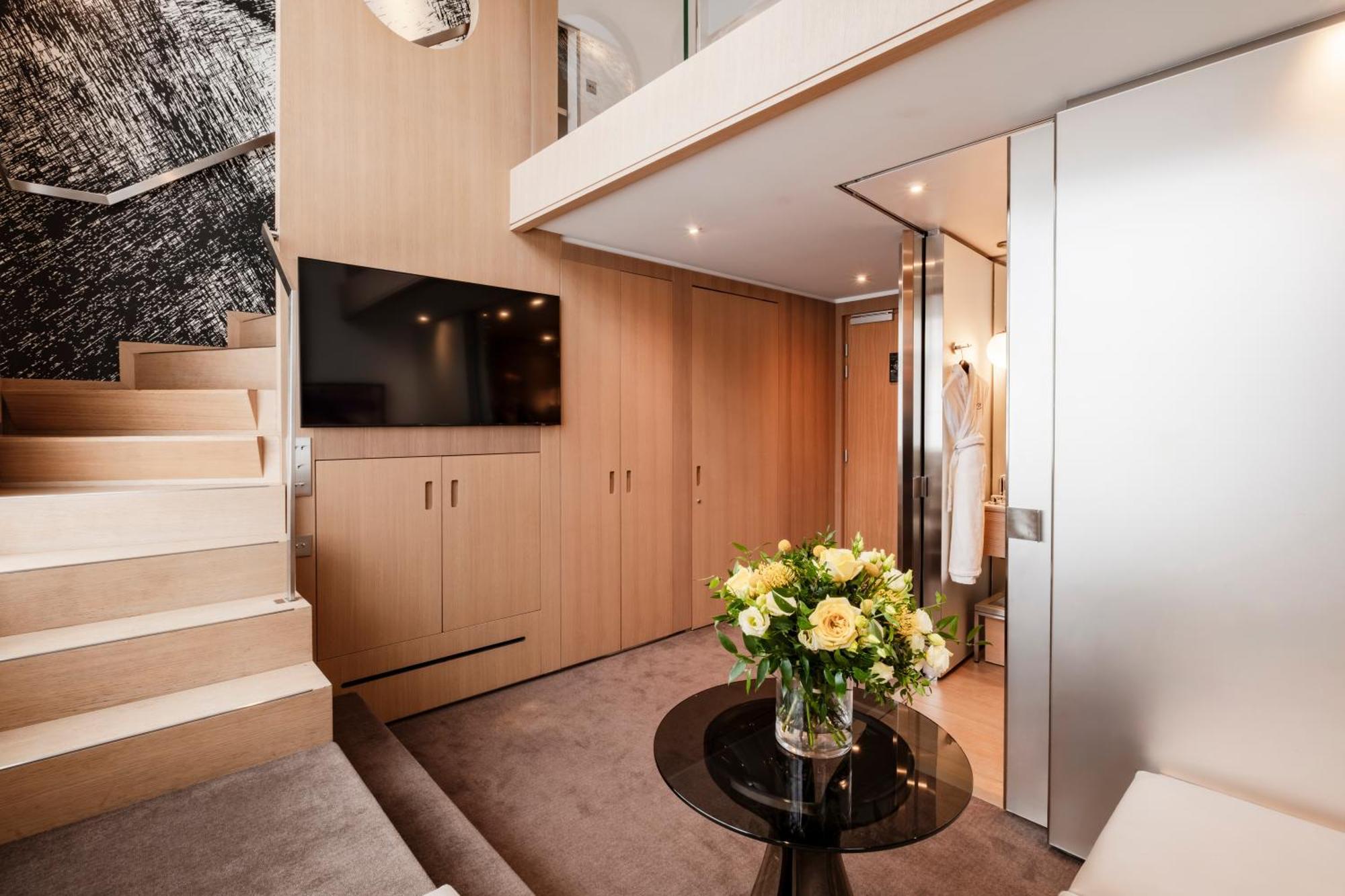 Duplex Room