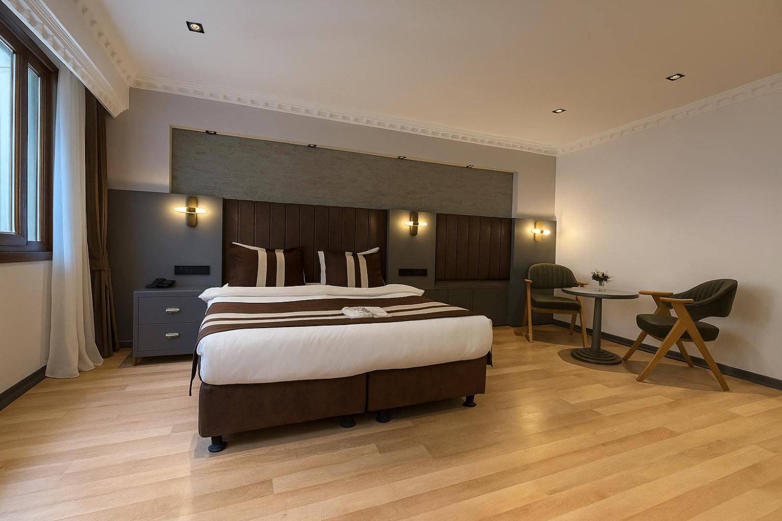 Standard King Room