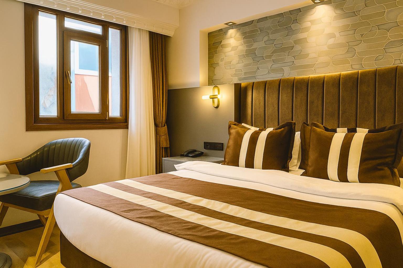 Standard King Room