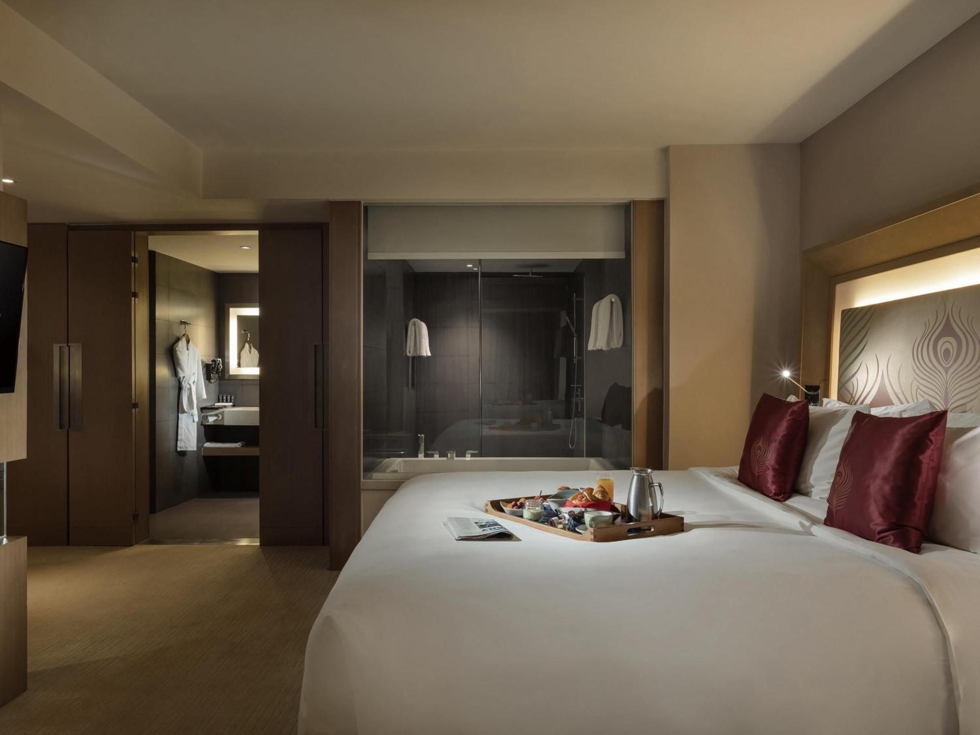 Deluxe Suite mit Badewanne