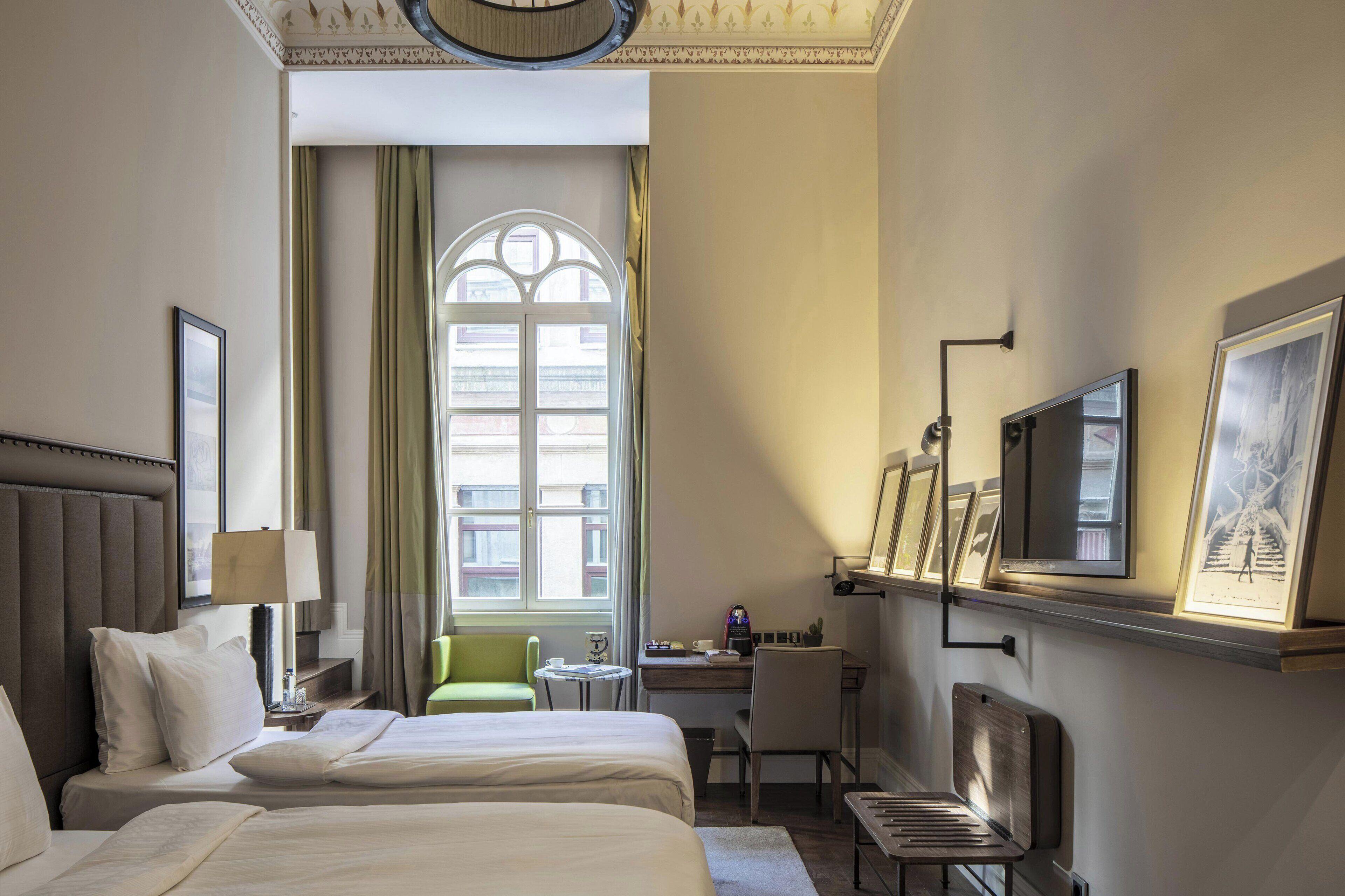 Deluxe Twin Room