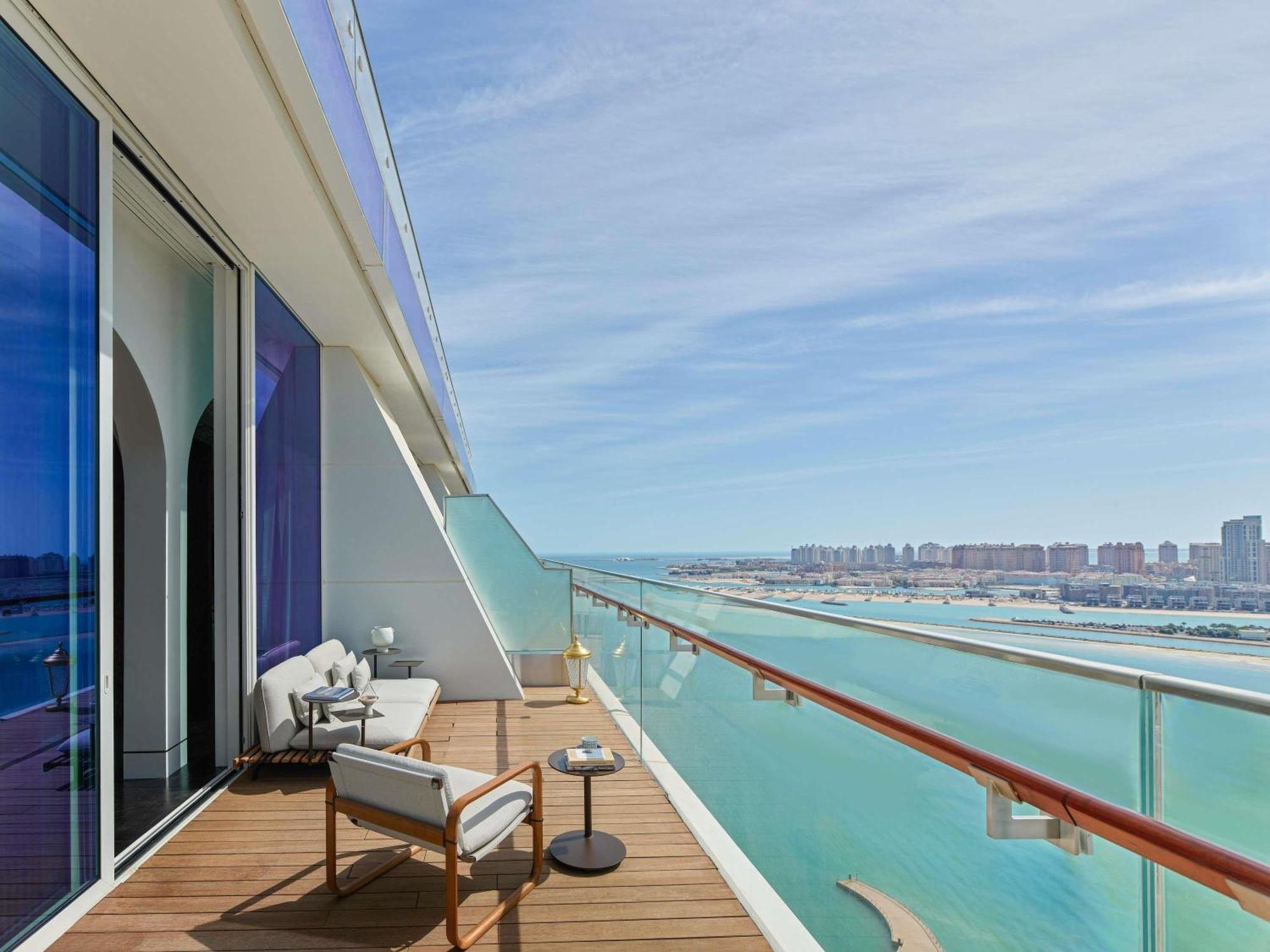 Gulf Signature Suite