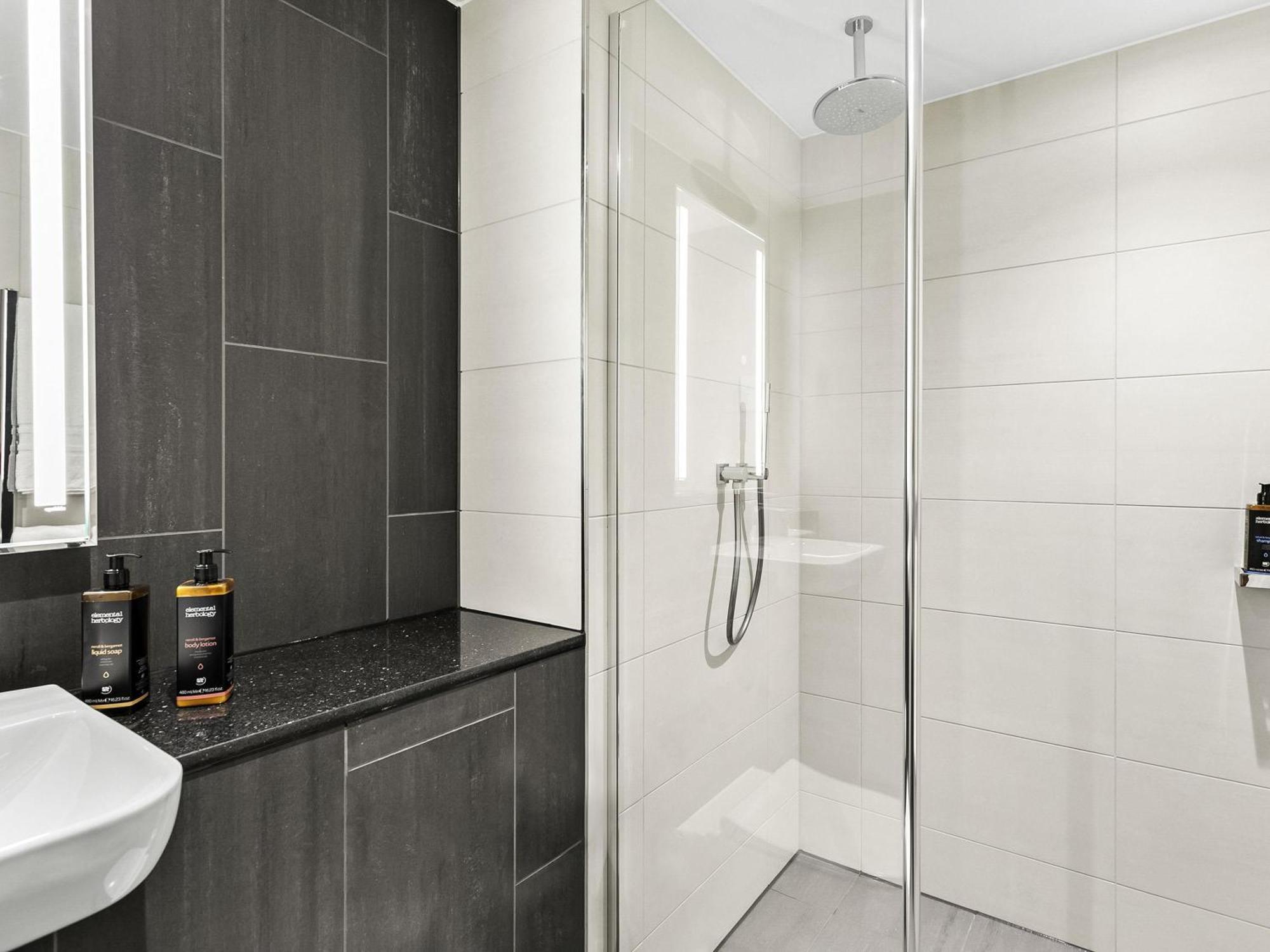 Classic Double Room,1718585793:JPEG