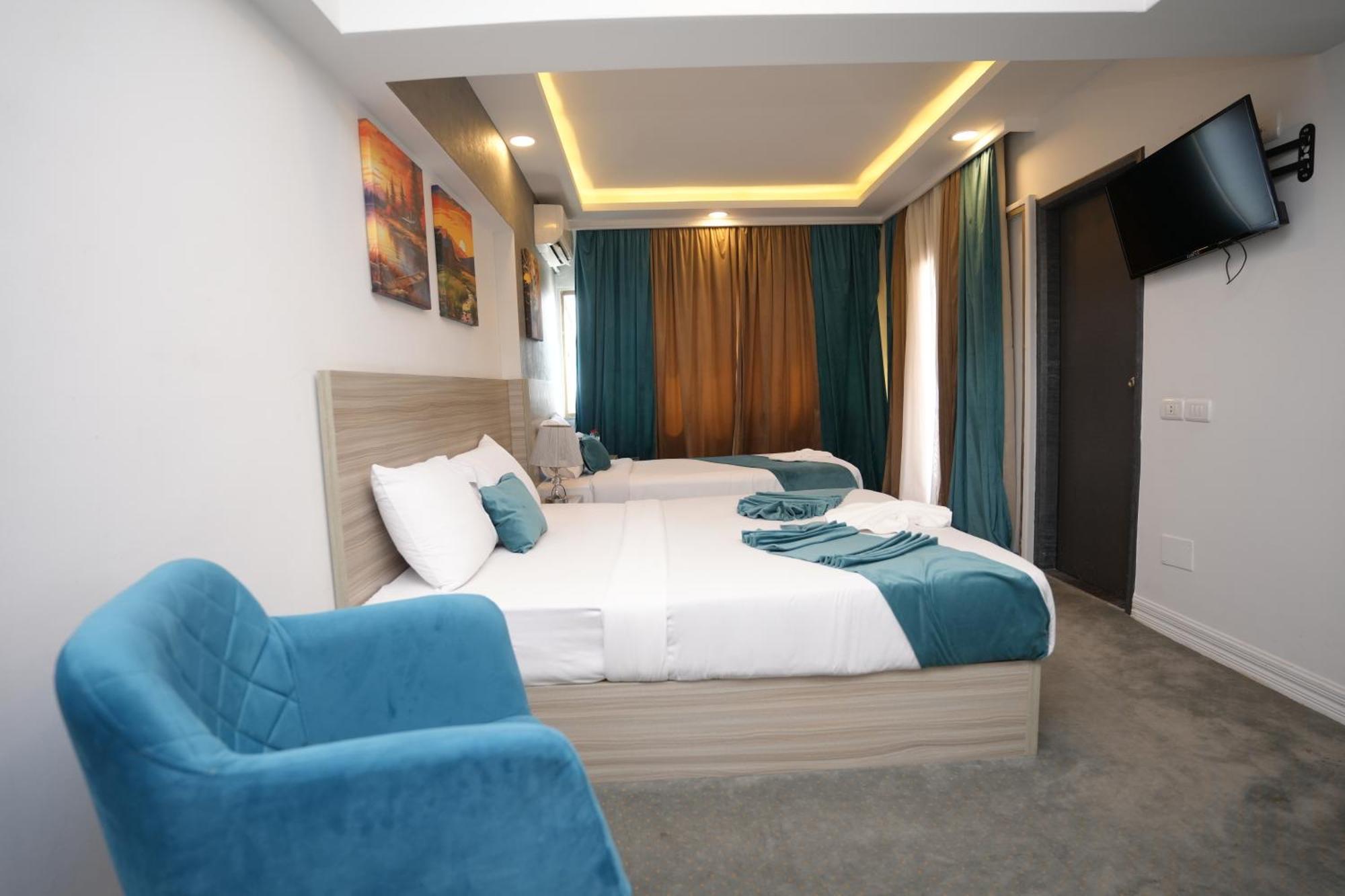 Superior Triple Room