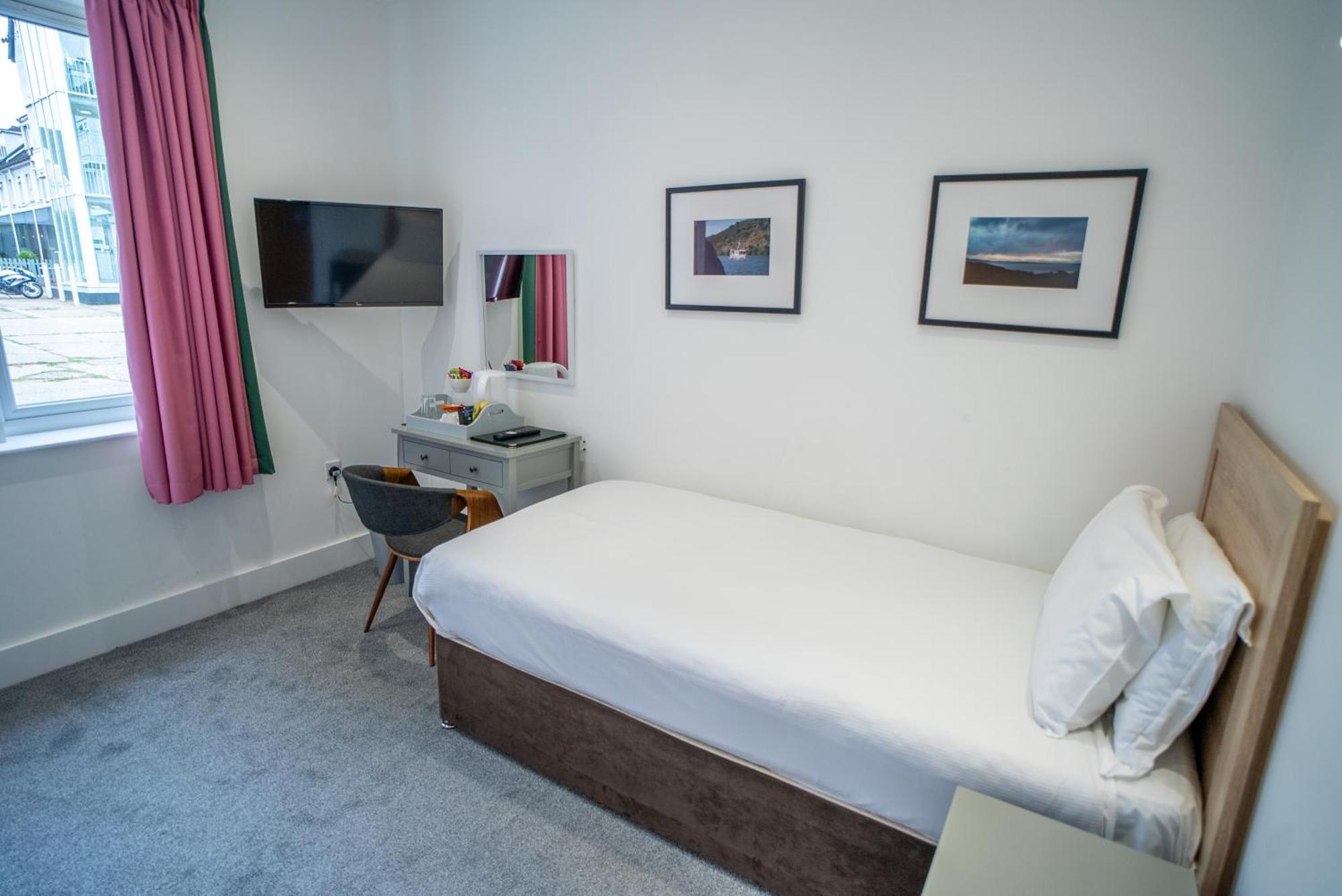 Budget Single Room