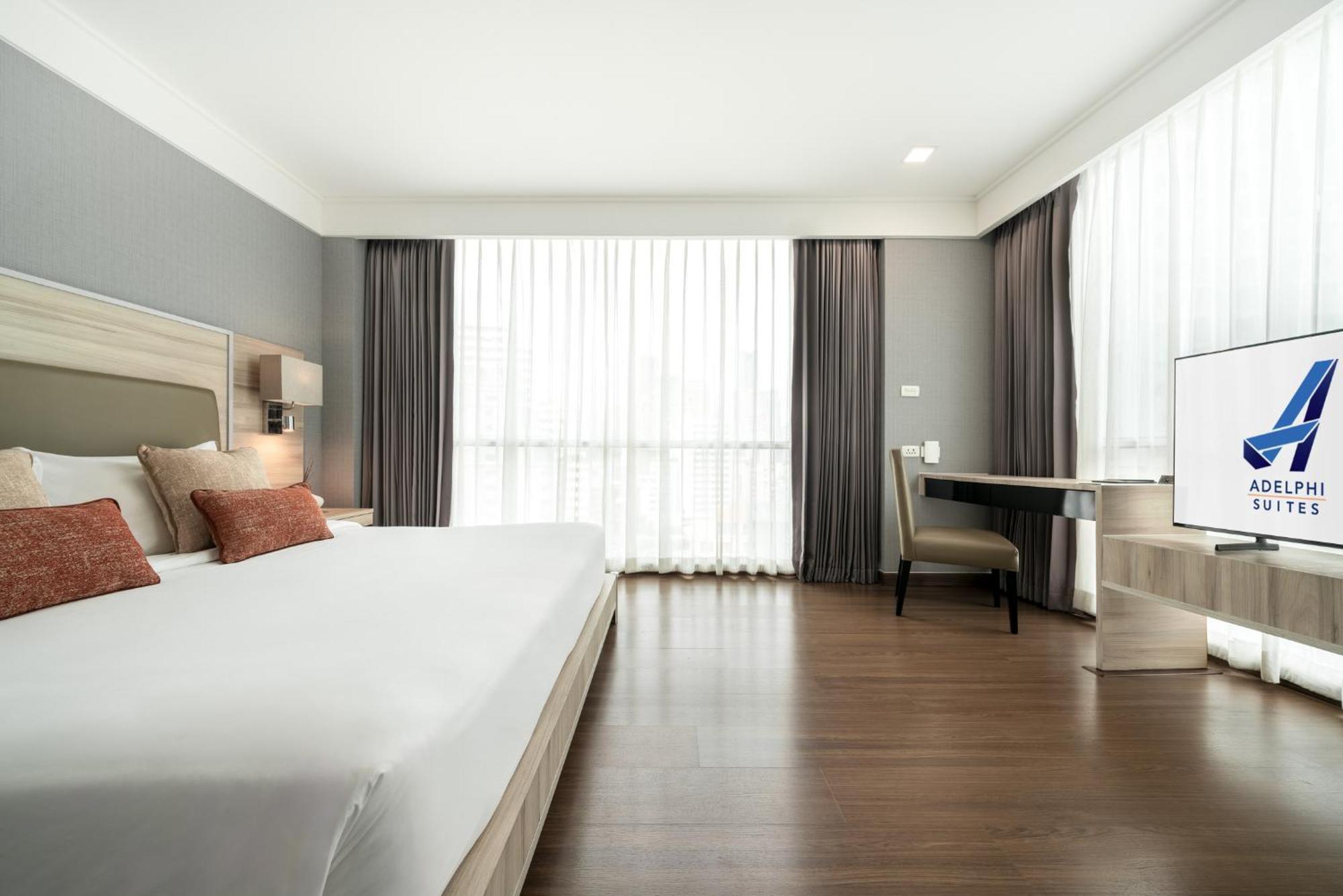 One-Bedroom Suite