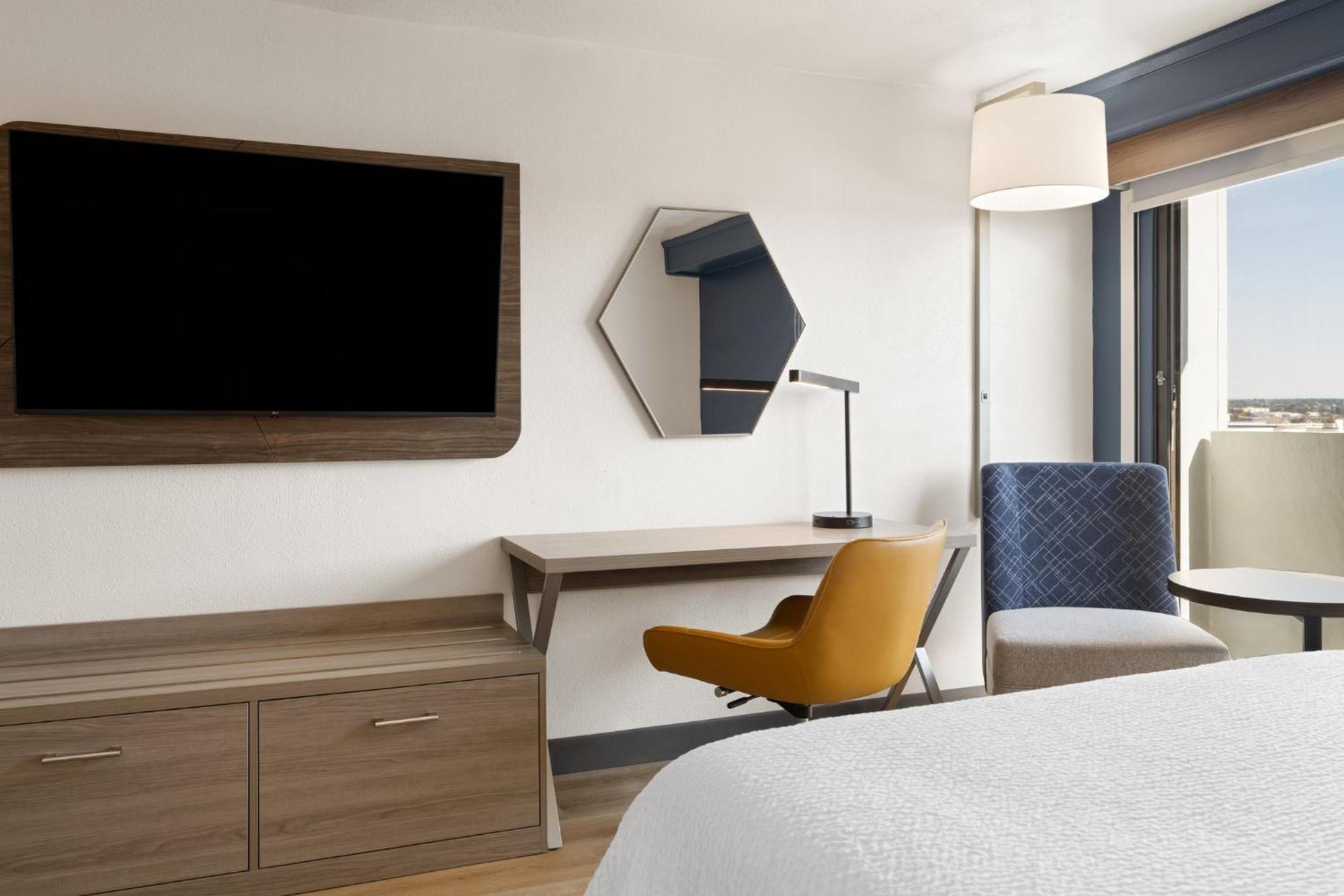 Standard Room Two Queen Beds